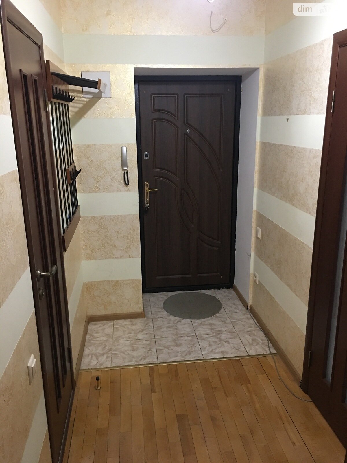 однокомнатная квартира в Ивано-Франковске, район Каскад, на пер. Ключный 3 в аренду на долгий срок помесячно фото 1 однокомнатная квартира в Ивано-Франковске, район Каскад, на пер. Ключный 3 в аренду на долгий срок помесячно фото 1