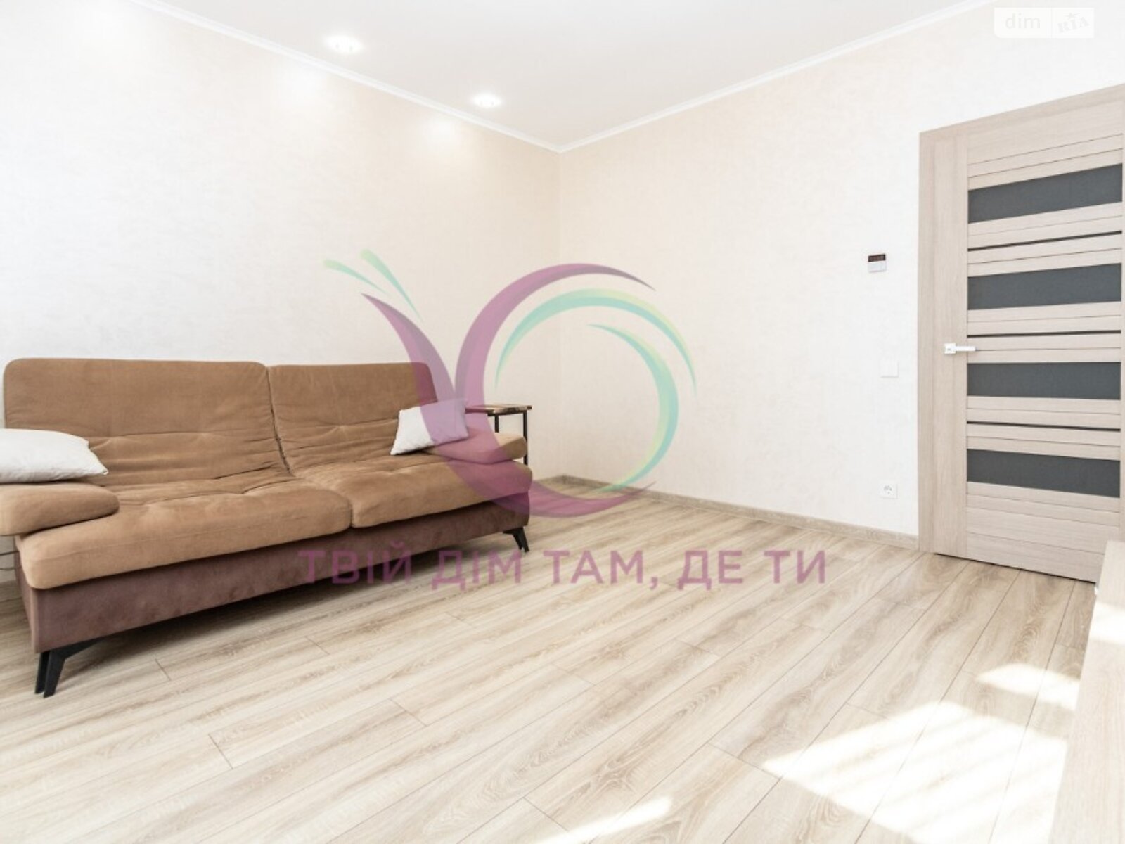 двухкомнатная квартира с мебелью в Ивано-Франковске, район Каскад, на ул. Любачивского в аренду на долгий срок помесячно фото 1