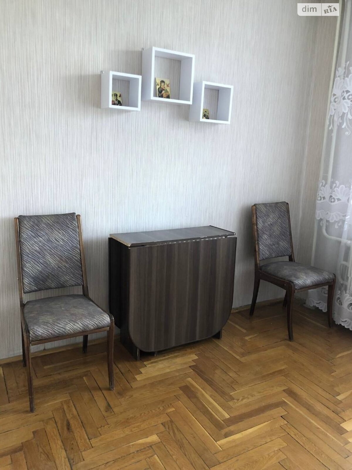трехкомнатная квартира в Ивано-Франковске, район Каскад, на ул. Стуса Василия 17 в аренду на долгий срок помесячно фото 1