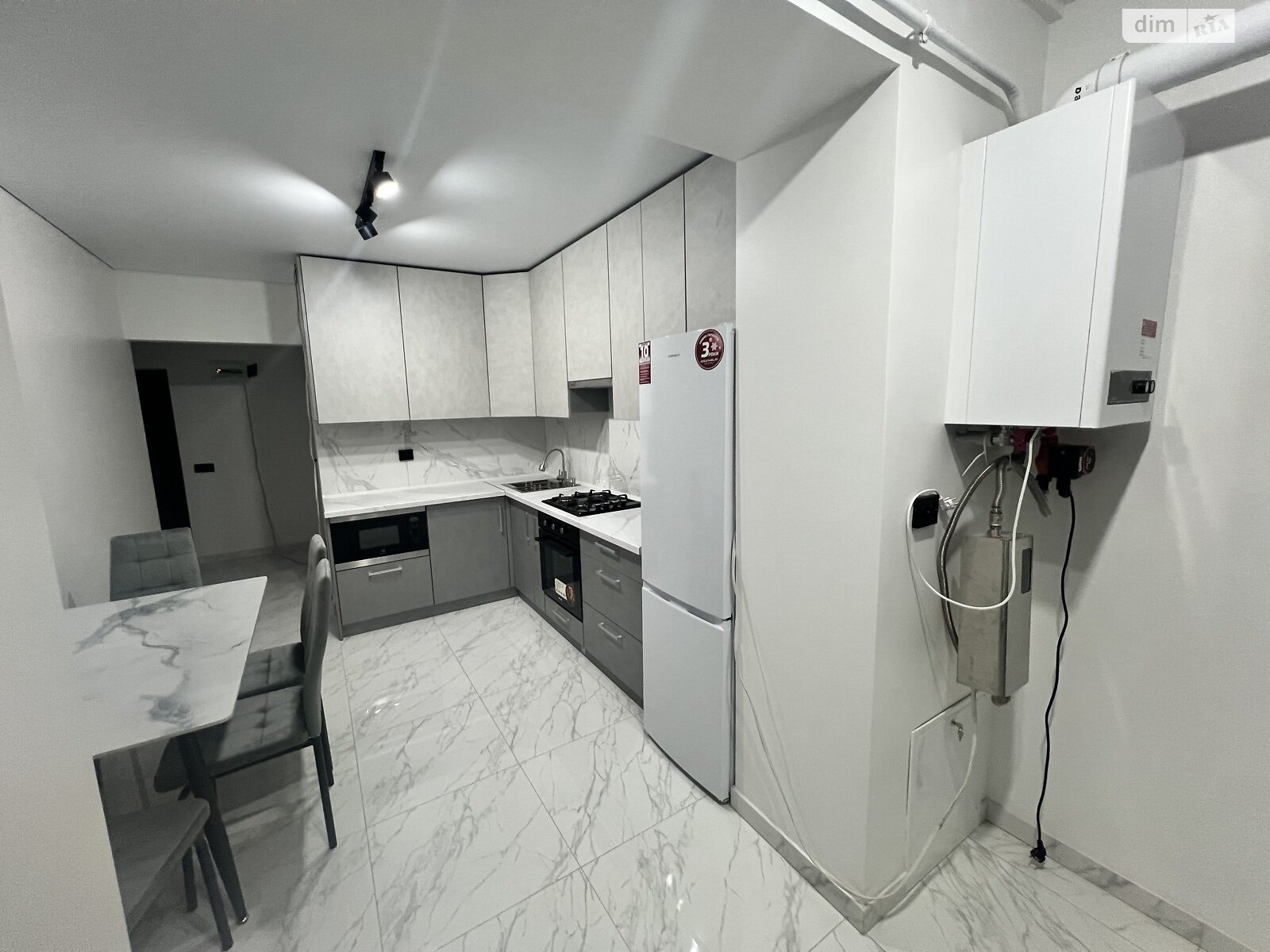 однокомнатная квартира в Ивано-Франковске, район Княгинин, на ул. Княгинин 44 в аренду на долгий срок помесячно фото 1