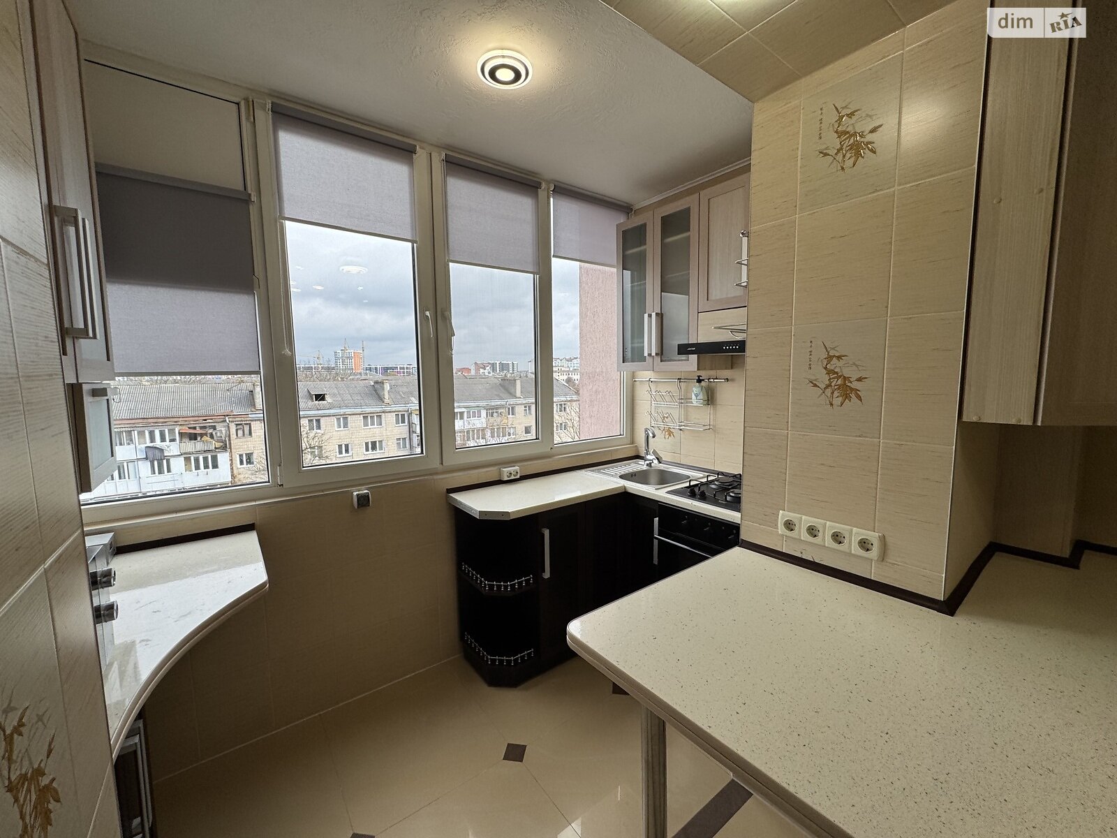 двухкомнатная квартира в Ивано-Франковске, район Княгинин, на ул. Пулюя И. 15А, кв. 24 в аренду на долгий срок помесячно фото 1 двухкомнатная квартира в Ивано-Франковске, район Княгинин, на ул. Пулюя И. 15А, кв. 24 в аренду на долгий срок помесячно фото 1