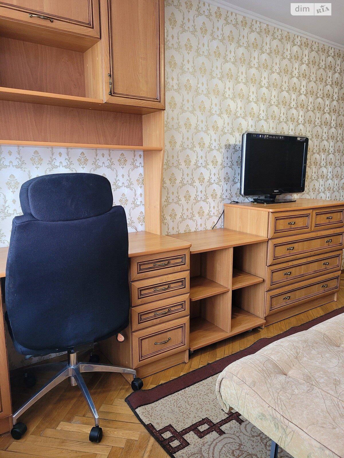 однокомнатная квартира в Ивано-Франковске, район Княгинин, на ул. Пулюя И. 12 в аренду на долгий срок помесячно фото 1 однокомнатная квартира в Ивано-Франковске, район Княгинин, на ул. Пулюя И. 12 в аренду на долгий срок помесячно фото 1