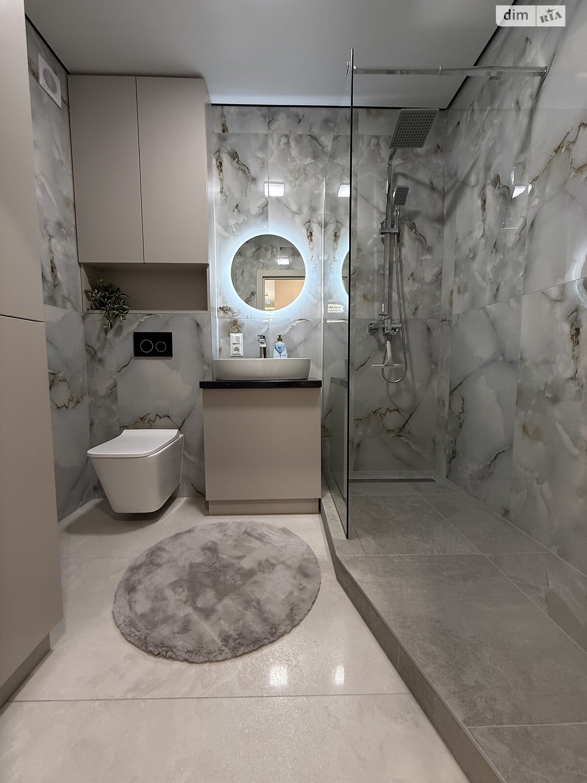 однокомнатная квартира в Ивано-Франковске, район Княгинин, на ул. Юліана Пелеша 3 корпус 9 в аренду на долгий срок помесячно фото 1 однокомнатная квартира в Ивано-Франковске, район Княгинин, на ул. Юліана Пелеша 3 корпус 9 в аренду на долгий срок помесячно фото 1