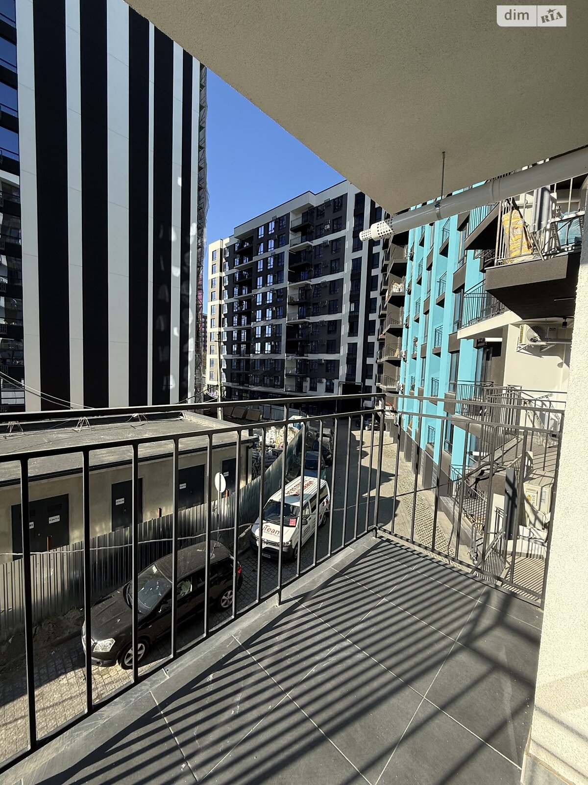 однокомнатная квартира в Ивано-Франковске, район Княгинин, на ул. Юліана Пелеша 3 корпус 9 в аренду на долгий срок помесячно фото 1 однокомнатная квартира в Ивано-Франковске, район Княгинин, на ул. Юліана Пелеша 3 корпус 9 в аренду на долгий срок помесячно фото 1