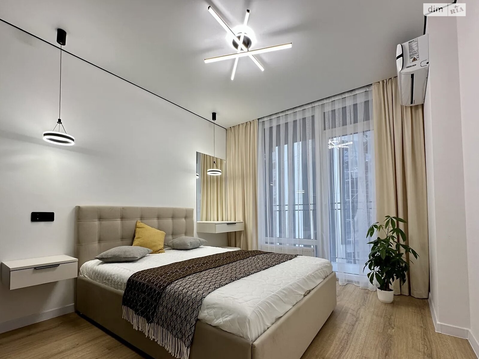 однокомнатная квартира в Ивано-Франковске, район Княгинин, на ул. Юліана Пелеша 3 корпус 10 в аренду на долгий срок помесячно фото 1 однокомнатная квартира в Ивано-Франковске, район Княгинин, на ул. Юліана Пелеша 3 корпус 10 в аренду на долгий срок помесячно фото 1