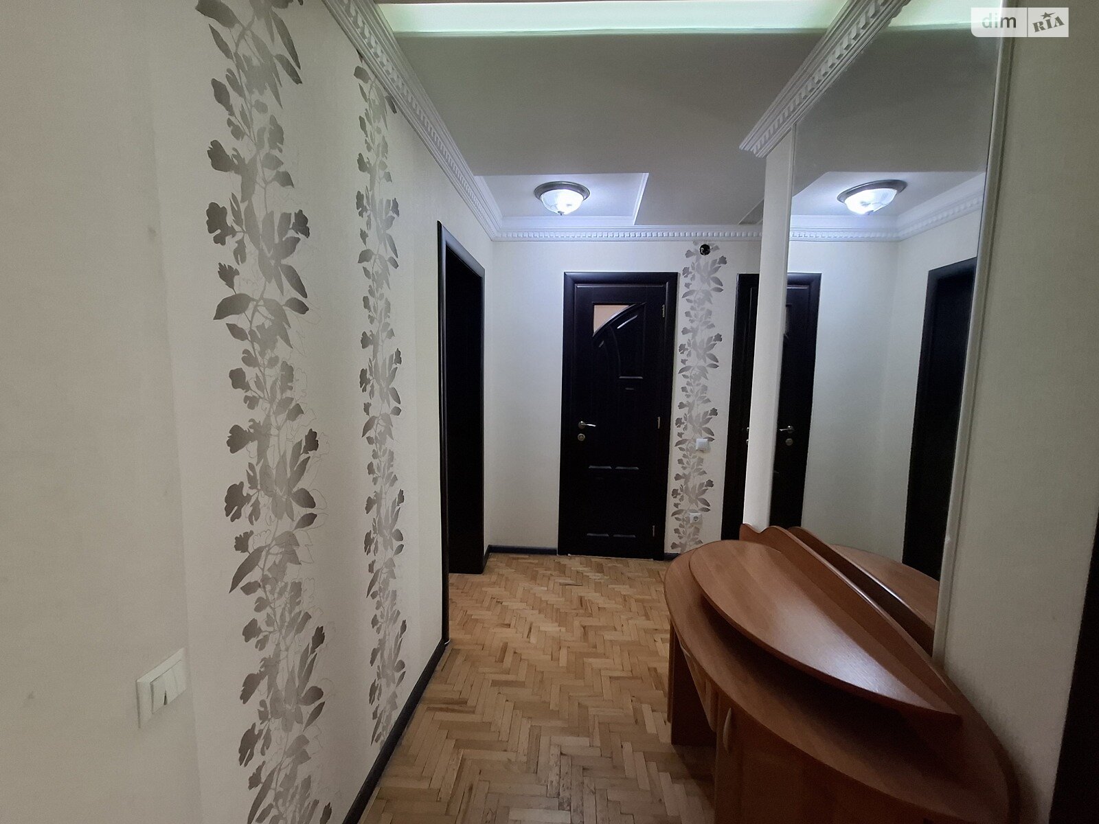 двухкомнатная квартира с мебелью в Ивано-Франковске, район Коновальца Чорновола, на ул. Джохара Дудаева 3 в аренду на долгий срок помесячно фото 1 двухкомнатная квартира с мебелью в Ивано-Франковске, район Коновальца Чорновола, на ул. Джохара Дудаева 3 в аренду на долгий срок помесячно фото 1