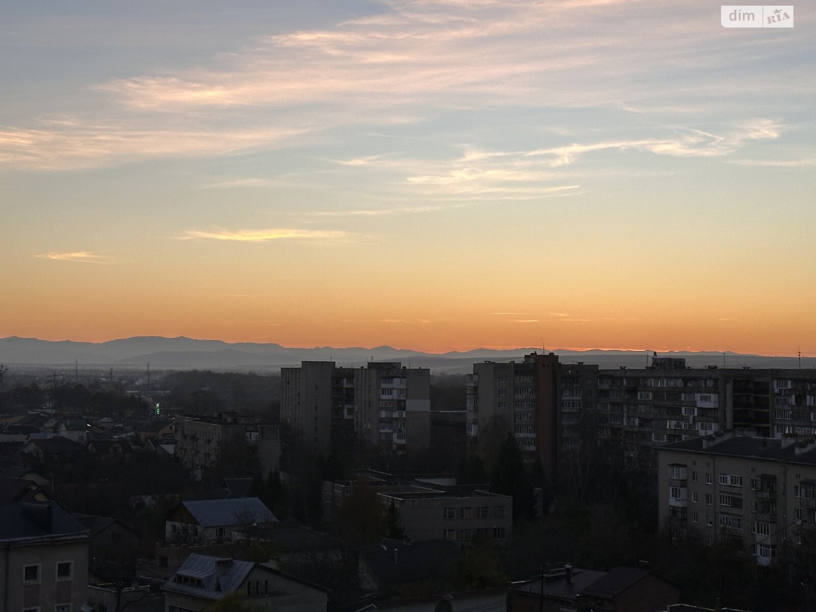 двокімнатна квартира в Івано-Франківську, район Набережна, на вул. Флотська 10Б в довготривалу оренду помісячно фото 1 двокімнатна квартира в Івано-Франківську, район Набережна, на вул. Флотська 10Б в довготривалу оренду помісячно фото 1