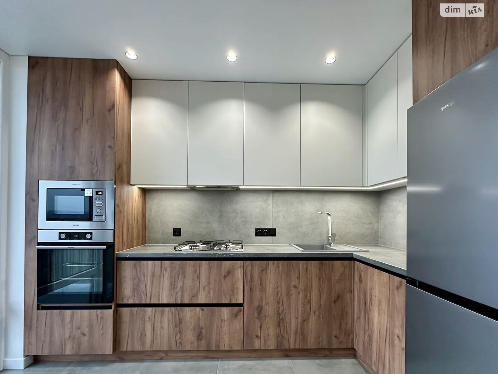 однокомнатная квартира в Ивано-Франковске, район Набережная, на ул. Флотская 10Б в аренду на долгий срок помесячно фото 1 однокомнатная квартира в Ивано-Франковске, район Набережная, на ул. Флотская 10Б в аренду на долгий срок помесячно фото 1