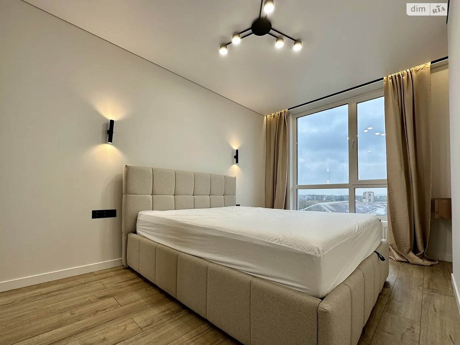 однокомнатная квартира в Ивано-Франковске, район Набережная, на ул. Флотская 10Б в аренду на долгий срок помесячно фото 1 однокомнатная квартира в Ивано-Франковске, район Набережная, на ул. Флотская 10Б в аренду на долгий срок помесячно фото 1