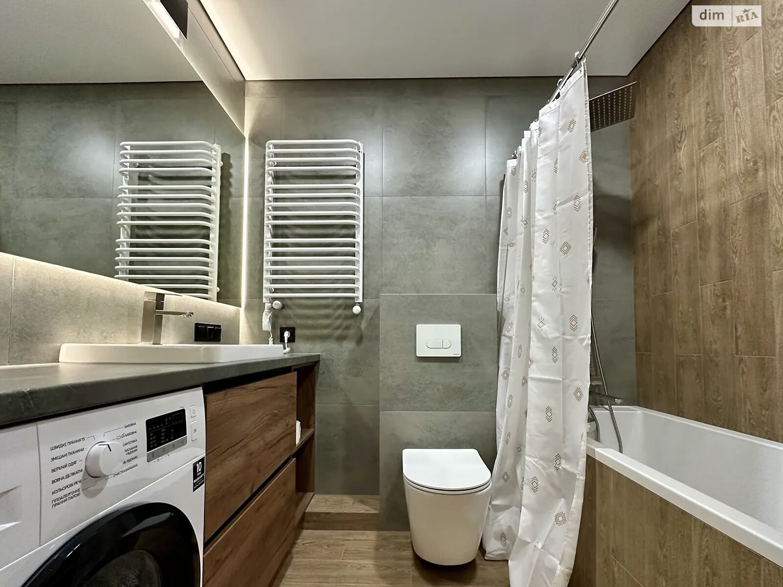 однокомнатная квартира в Ивано-Франковске, район Набережная, на ул. Флотская 10Б в аренду на долгий срок помесячно фото 1 однокомнатная квартира в Ивано-Франковске, район Набережная, на ул. Флотская 10Б в аренду на долгий срок помесячно фото 1