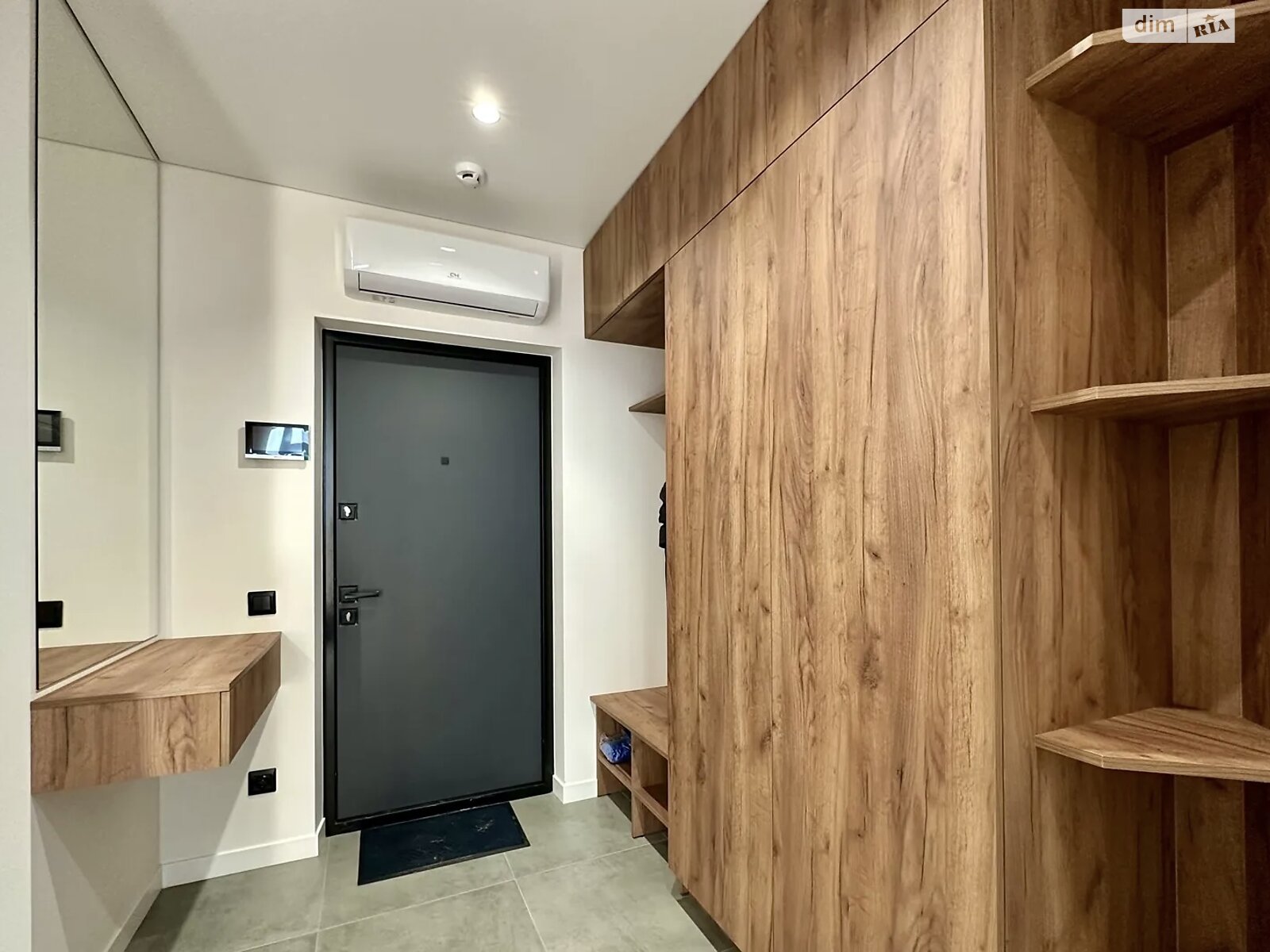 однокомнатная квартира в Ивано-Франковске, район Набережная, на ул. Флотская 10Б в аренду на долгий срок помесячно фото 1 однокомнатная квартира в Ивано-Франковске, район Набережная, на ул. Флотская 10Б в аренду на долгий срок помесячно фото 1