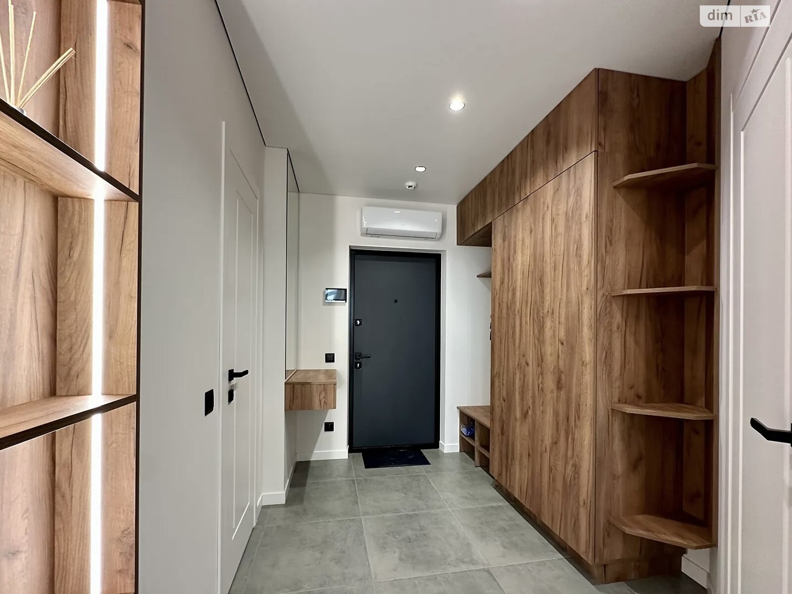 однокомнатная квартира в Ивано-Франковске, район Набережная, на ул. Флотская 10Б в аренду на долгий срок помесячно фото 1 однокомнатная квартира в Ивано-Франковске, район Набережная, на ул. Флотская 10Б в аренду на долгий срок помесячно фото 1