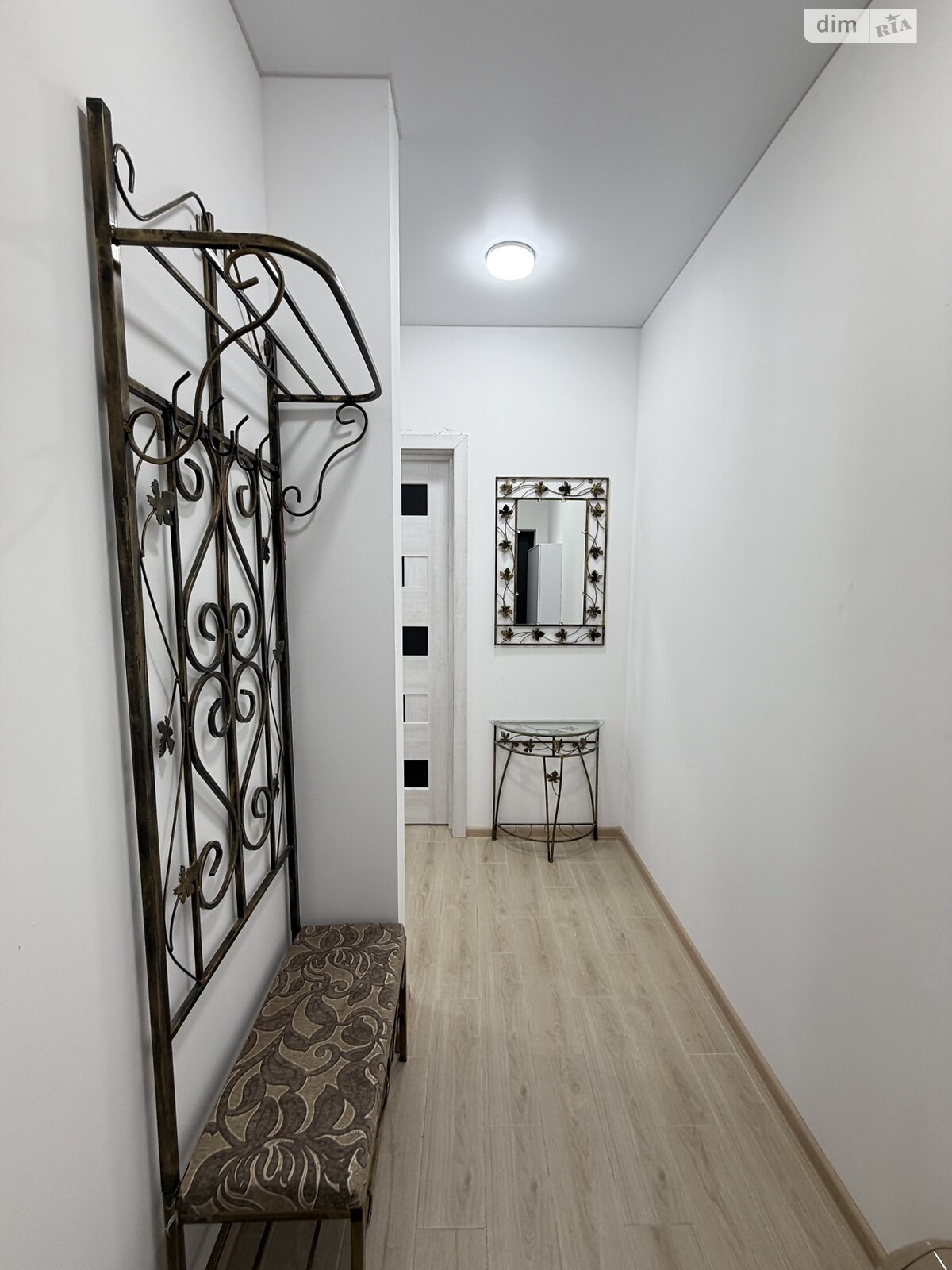 однокімнатна квартира в Івано-Франківську, район Набережна, на вул. Ленкавського 34 в довготривалу оренду помісячно фото 1