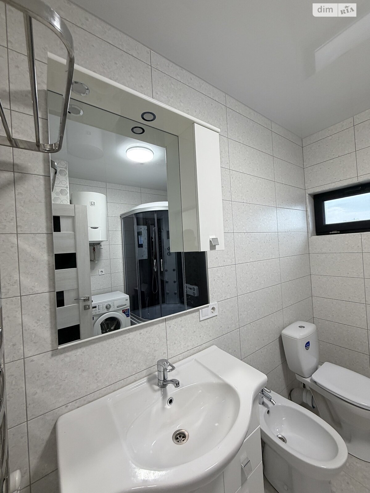 однокімнатна квартира в Івано-Франківську, район Набережна, на вул. Ленкавського 34 в довготривалу оренду помісячно фото 1