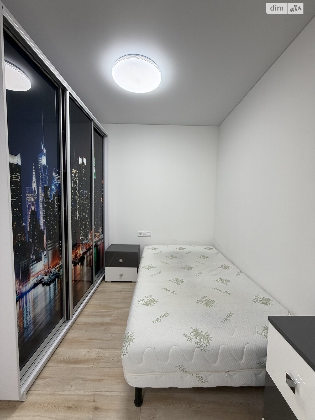 однокімнатна квартира в Івано-Франківську, район Набережна, на вул. Ленкавського 34 в довготривалу оренду помісячно фото 1