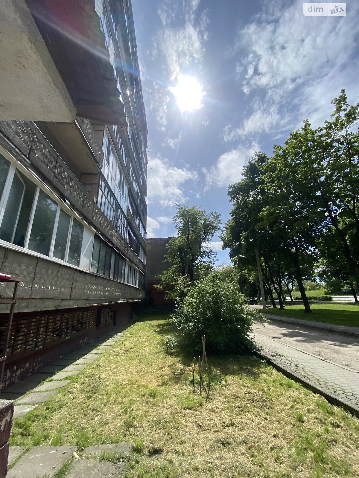 однокімнатна квартира в Івано-Франківську, район Набережна, на вул. Набережна імені Василя Стефаника 40 в довготривалу оренду помісячно фото 1 однокімнатна квартира в Івано-Франківську, район Набережна, на вул. Набережна імені Василя Стефаника 40 в довготривалу оренду помісячно фото 1