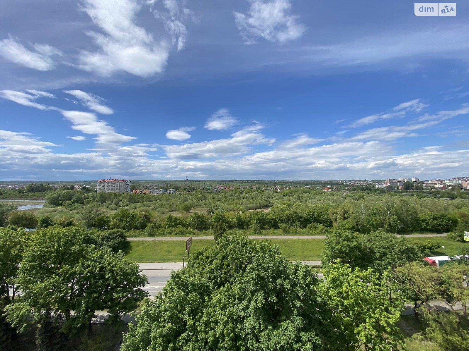 однокімнатна квартира в Івано-Франківську, район Набережна, на вул. Набережна імені Василя Стефаника 40 в довготривалу оренду помісячно фото 1 однокімнатна квартира в Івано-Франківську, район Набережна, на вул. Набережна імені Василя Стефаника 40 в довготривалу оренду помісячно фото 1