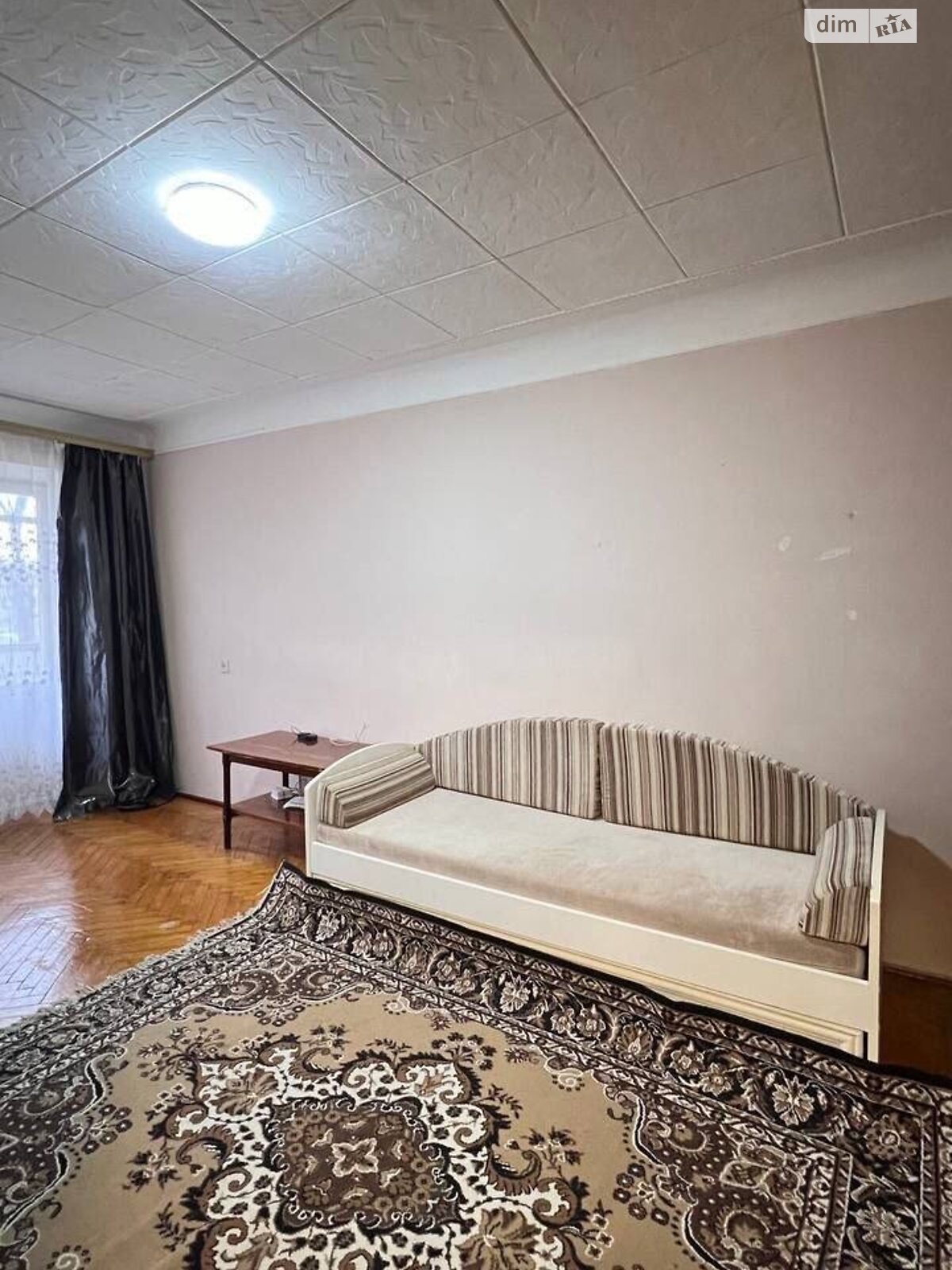 однокімнатна квартира в Івано-Франківську, район Набережна, на вул. Набережна імені Василя Стефаника 14 в довготривалу оренду помісячно фото 1