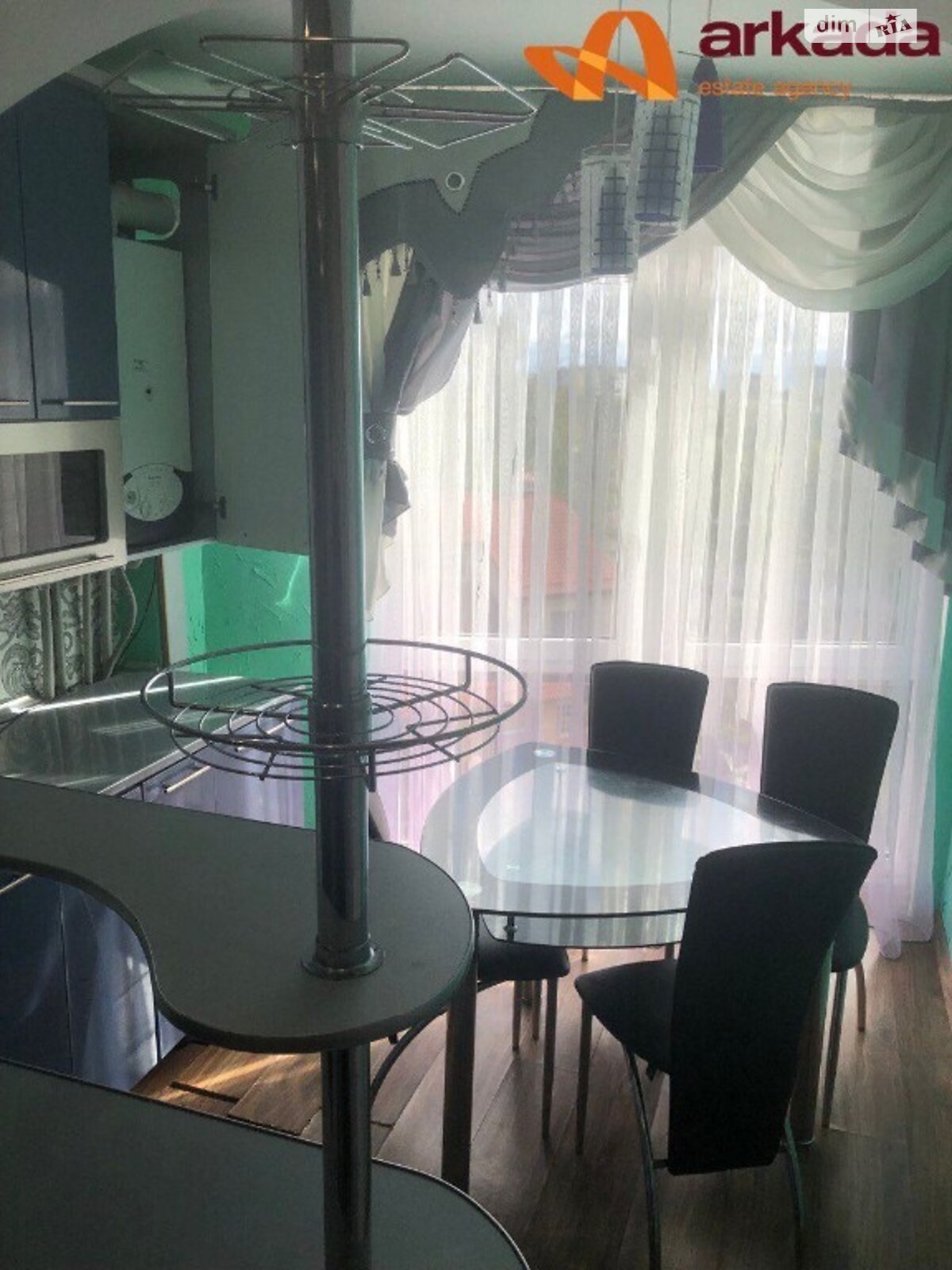 двухкомнатная квартира с мебелью в Ивано-Франковске, на ул. Национальной Гвардии 3А, кв. 3 в аренду на долгий срок помесячно фото 1