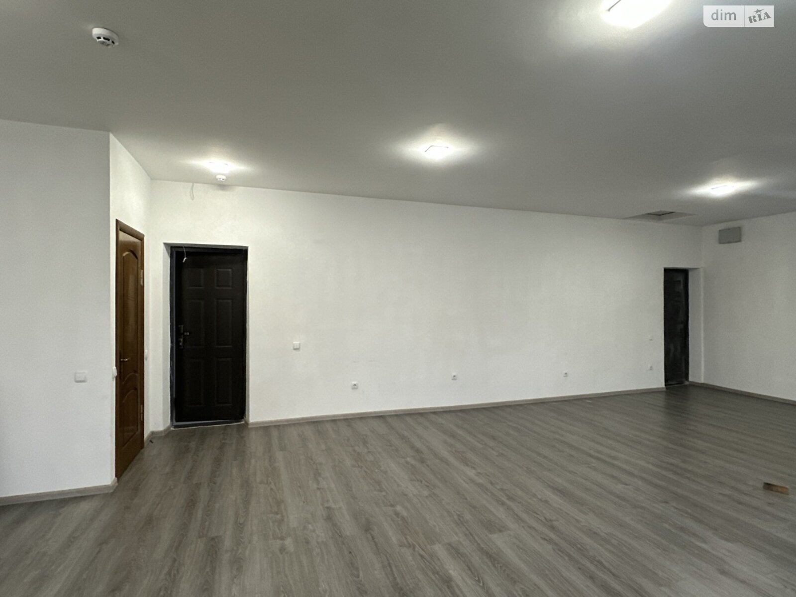 однокомнатная квартира в Ивано-Франковске, район Опришовцы, на ул. Коновальца Евгения 229 в аренду на долгий срок помесячно фото 1 однокомнатная квартира в Ивано-Франковске, район Опришовцы, на ул. Коновальца Евгения 229 в аренду на долгий срок помесячно фото 1