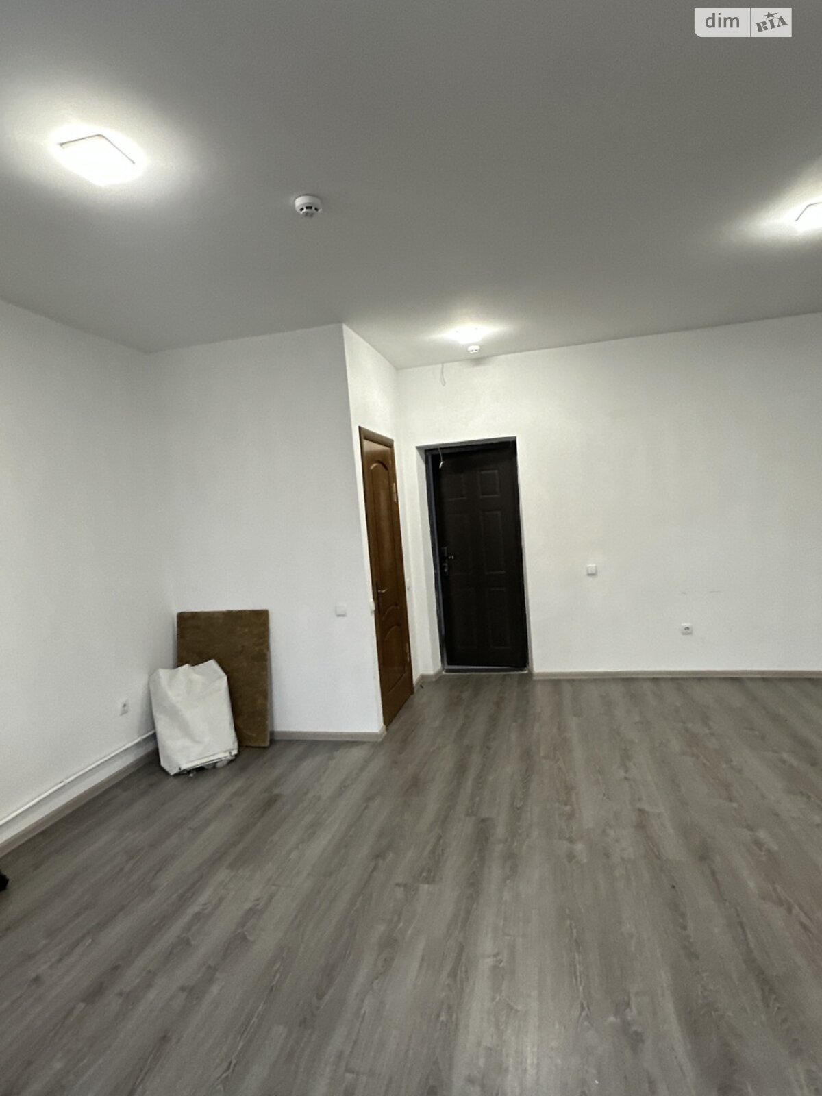 однокомнатная квартира в Ивано-Франковске, район Опришовцы, на ул. Коновальца Евгения 229 в аренду на долгий срок помесячно фото 1 однокомнатная квартира в Ивано-Франковске, район Опришовцы, на ул. Коновальца Евгения 229 в аренду на долгий срок помесячно фото 1