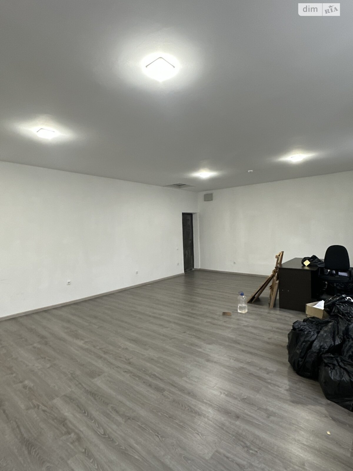 однокомнатная квартира в Ивано-Франковске, район Опришовцы, на ул. Коновальца Евгения 229 в аренду на долгий срок помесячно фото 1 однокомнатная квартира в Ивано-Франковске, район Опришовцы, на ул. Коновальца Евгения 229 в аренду на долгий срок помесячно фото 1