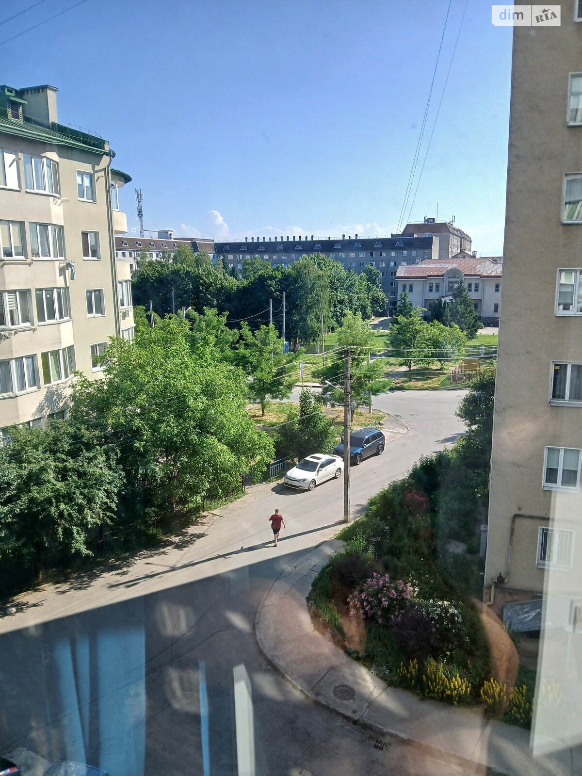 трехкомнатная квартира в Ивано-Франковске, район Пасечная, на ул. Федьковича 112Б в аренду на долгий срок помесячно фото 1 трехкомнатная квартира в Ивано-Франковске, район Пасечная, на ул. Федьковича 112Б в аренду на долгий срок помесячно фото 1