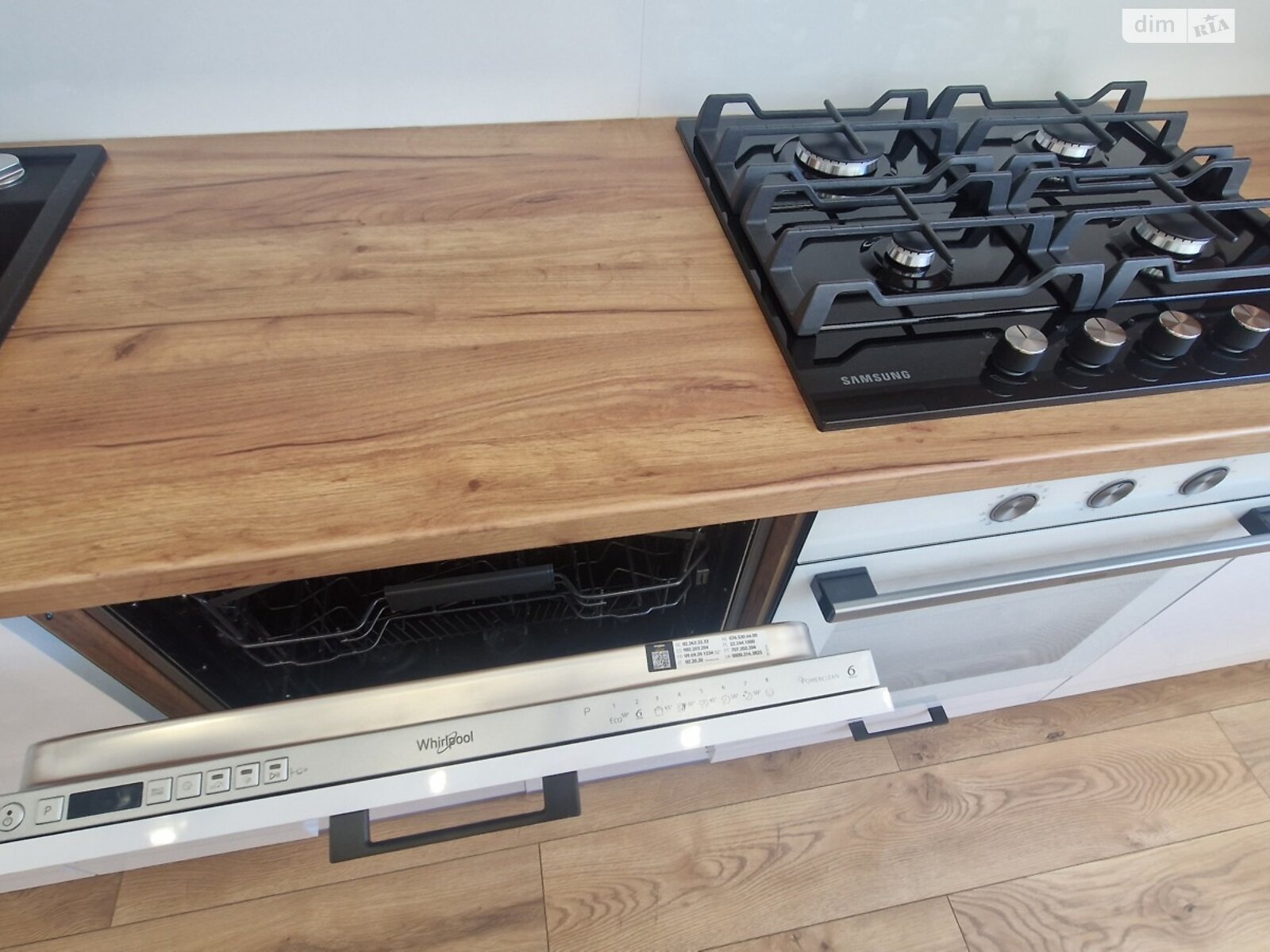 трехкомнатная квартира в Ивано-Франковске, район Пасечная, на ул. Галицкая в аренду на долгий срок помесячно фото 1