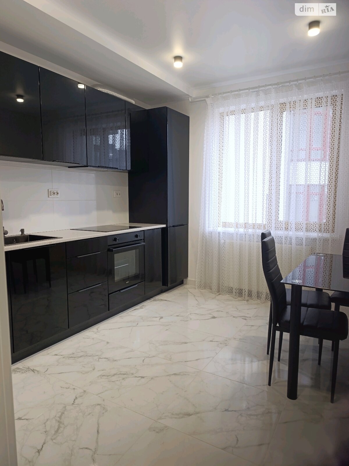 однокомнатная квартира в Ивано-Франковске, район Пасечная, на ул. Галицкая 141Б в аренду на долгий срок помесячно фото 1