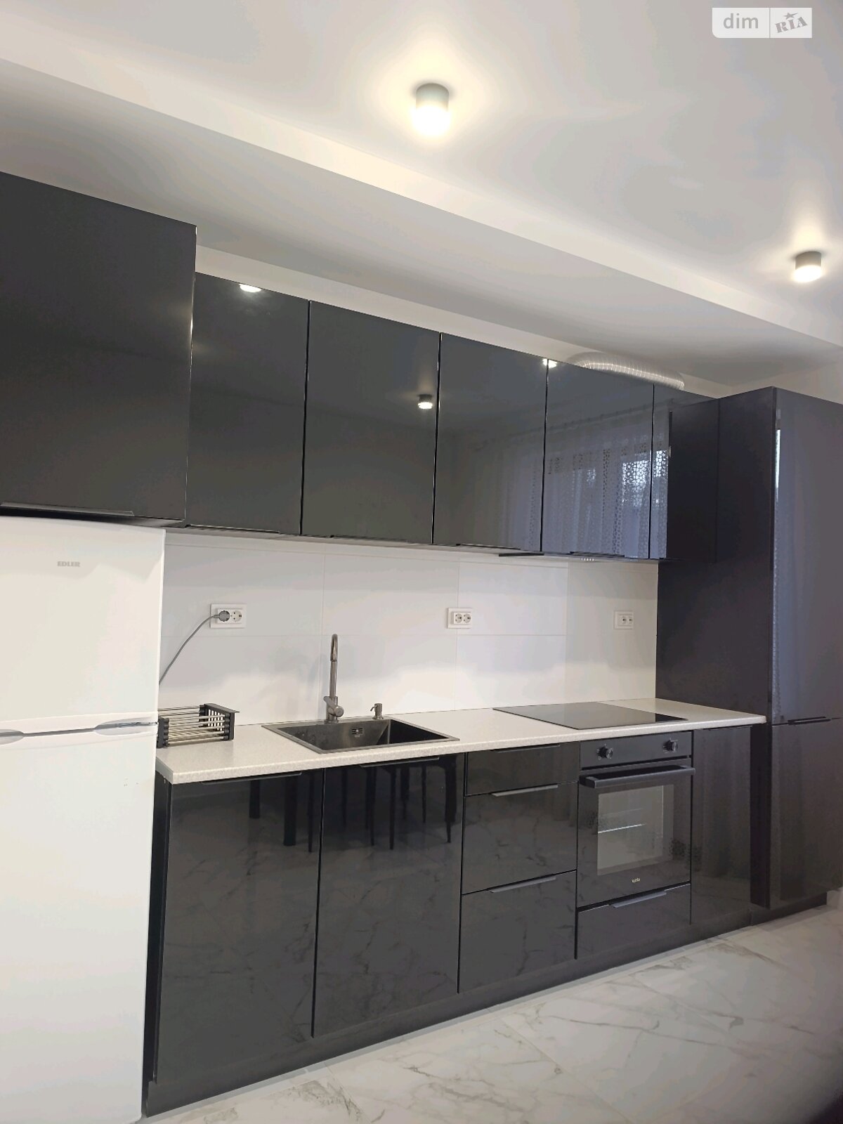 однокомнатная квартира в Ивано-Франковске, район Пасечная, на ул. Галицкая 141Б в аренду на долгий срок помесячно фото 1