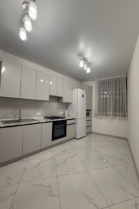 двухкомнатная квартира в Ивано-Франковске, район Пасечная, на ул. Галицкая в аренду на долгий срок помесячно фото 2