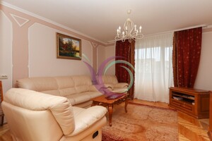 трехкомнатная квартира с мебелью в Ивано-Франковске, район Пасечная, на ул. Пасечная в аренду на долгий срок помесячно фото 2