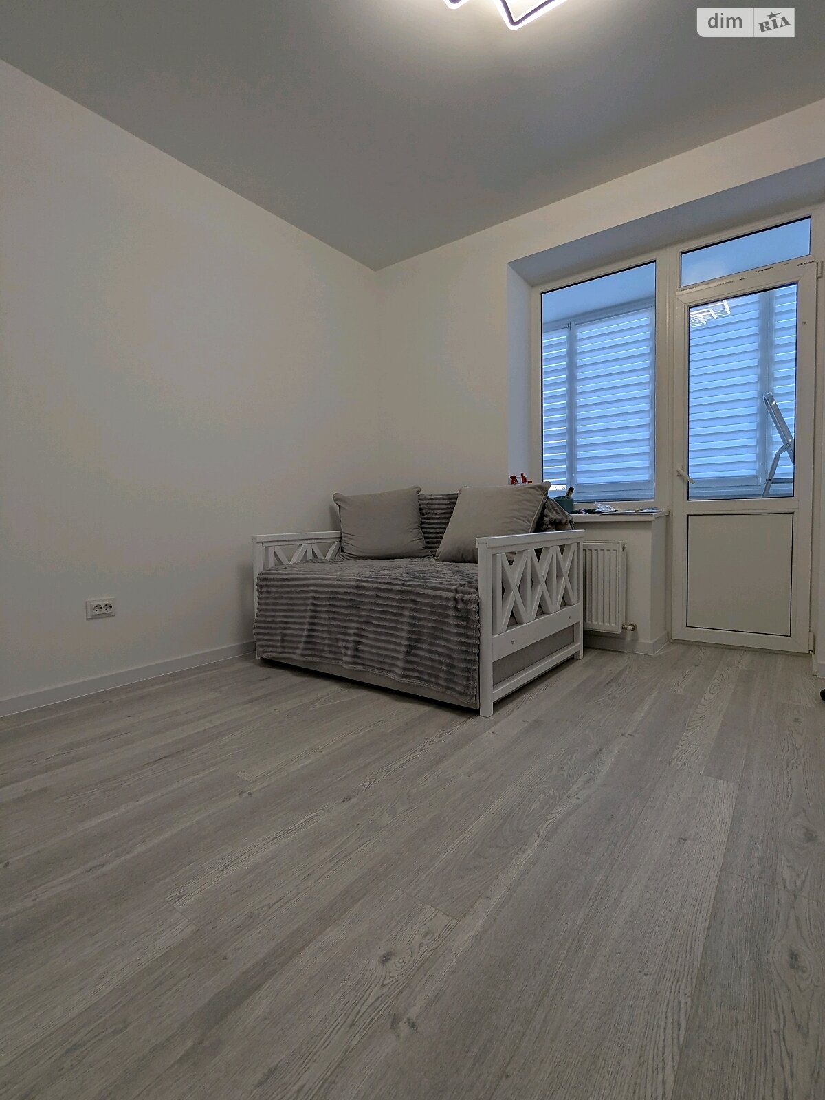 трехкомнатная квартира в Ивано-Франковске, район Пасечная, на ул. Романа Вирастюка 7 в аренду на долгий срок помесячно фото 1 трехкомнатная квартира в Ивано-Франковске, район Пасечная, на ул. Романа Вирастюка 7 в аренду на долгий срок помесячно фото 1