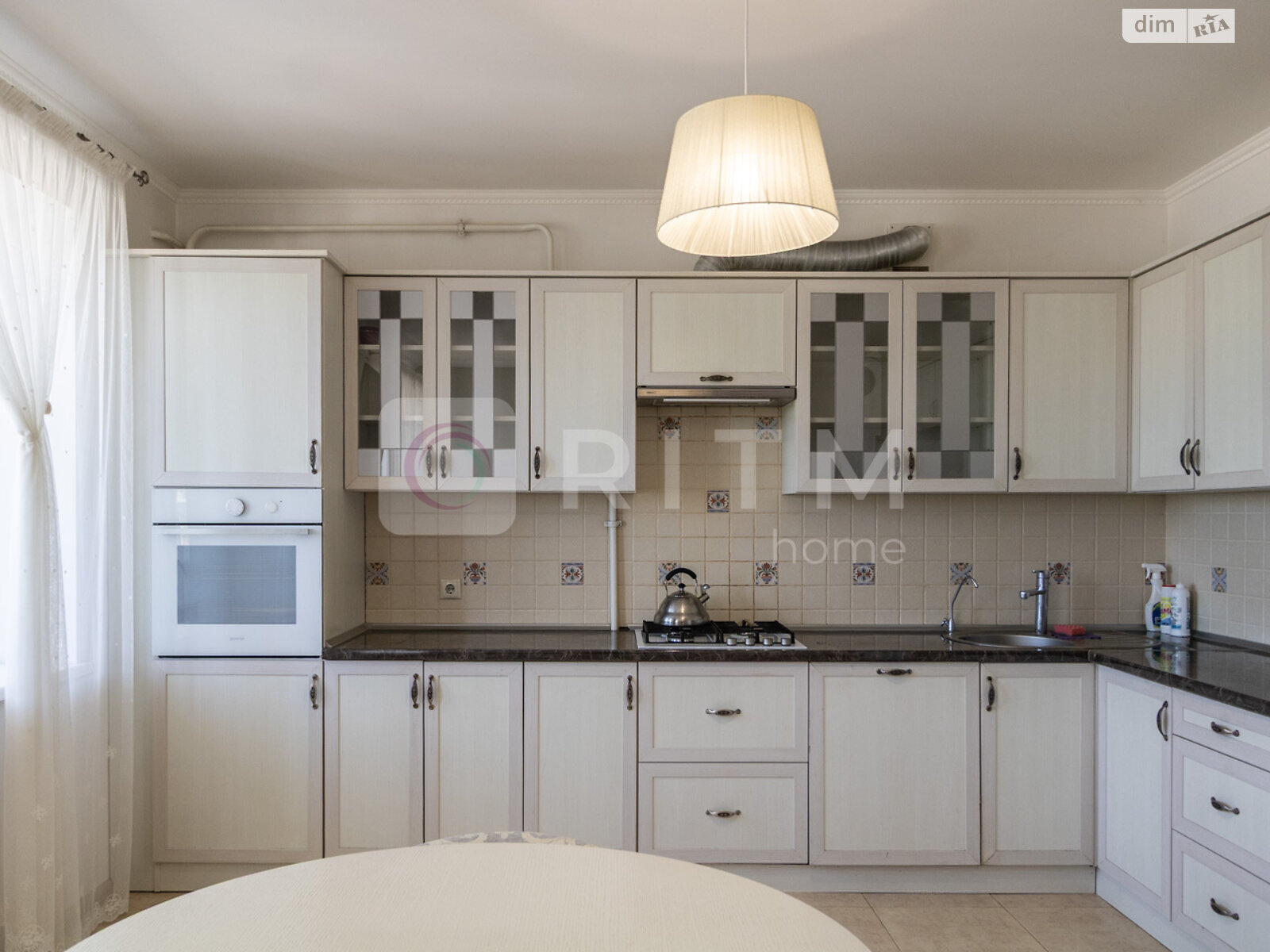 пятикомнатная квартира в Ивано-Франковске, район Пасечная, на ул. Троллейбусная в аренду на долгий срок помесячно фото 1 пятикомнатная квартира в Ивано-Франковске, район Пасечная, на ул. Троллейбусная в аренду на долгий срок помесячно фото 1