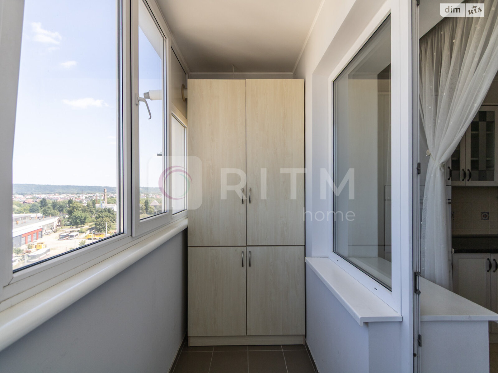 пятикомнатная квартира в Ивано-Франковске, район Пасечная, на ул. Троллейбусная в аренду на долгий срок помесячно фото 1 пятикомнатная квартира в Ивано-Франковске, район Пасечная, на ул. Троллейбусная в аренду на долгий срок помесячно фото 1