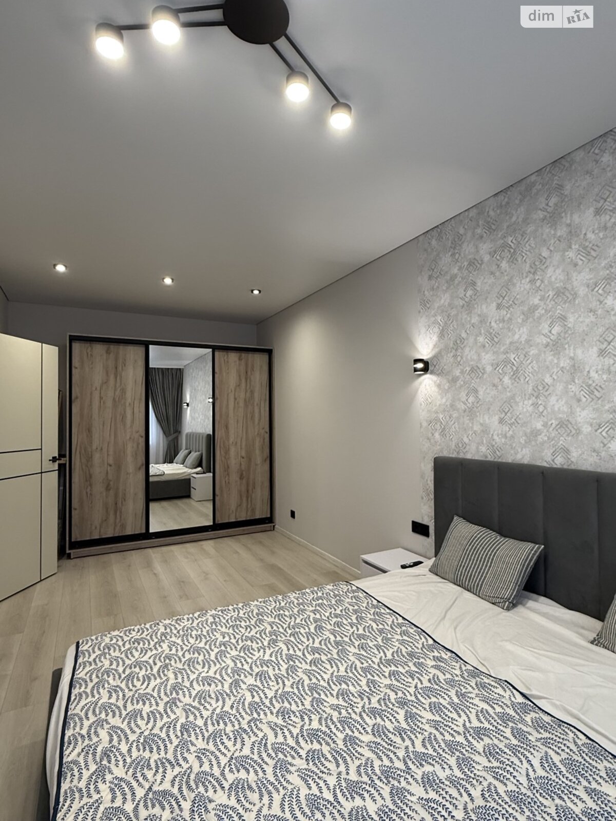 однокомнатная квартира в Ивано-Франковске, район Пасечная, на ул. Целевича Юлиана 4 в аренду на долгий срок помесячно фото 1