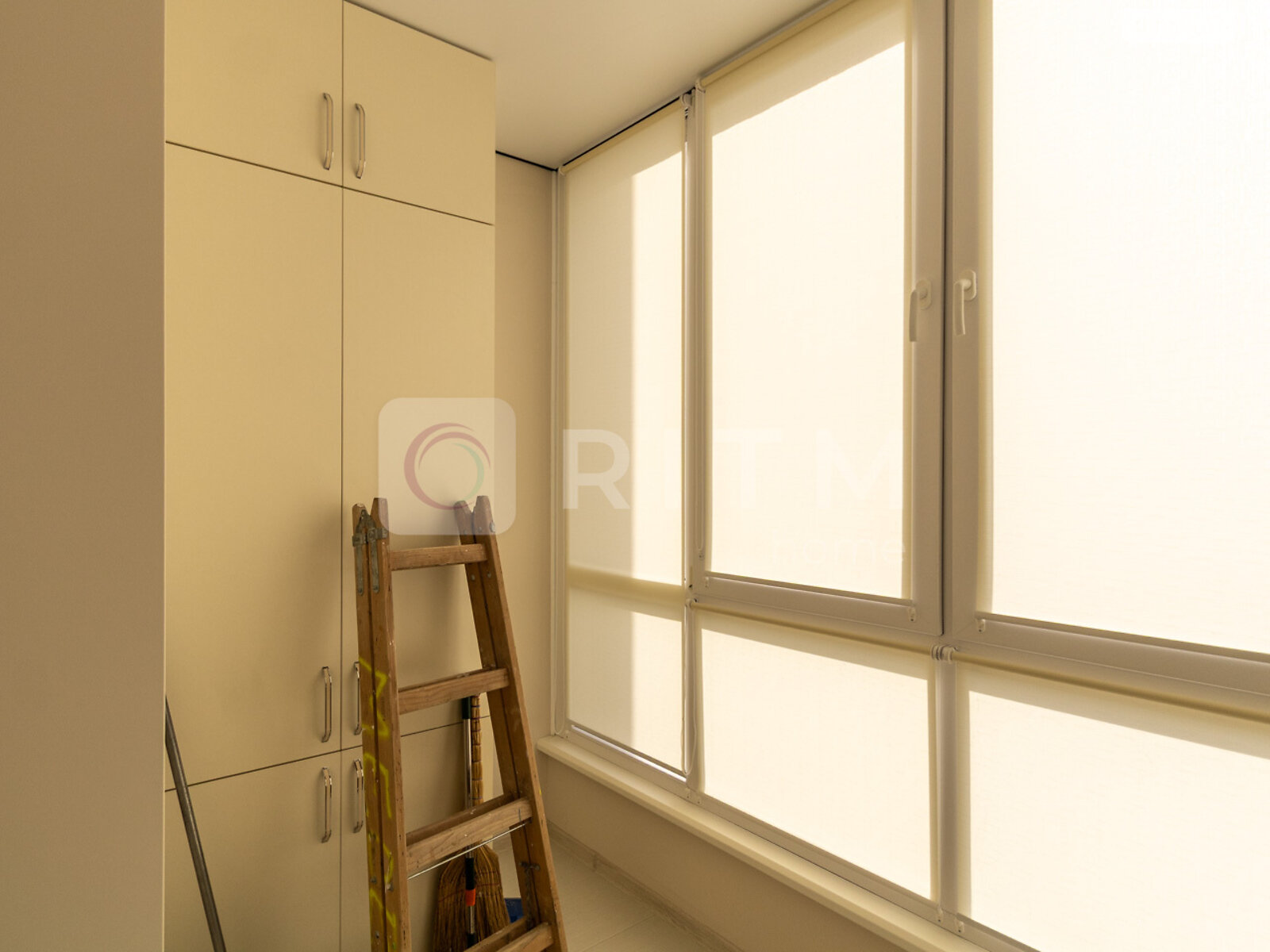 двухкомнатная квартира с мебелью в Ивано-Франковске, район Позитрон, на ул. Ивасюка в аренду на долгий срок помесячно фото 1