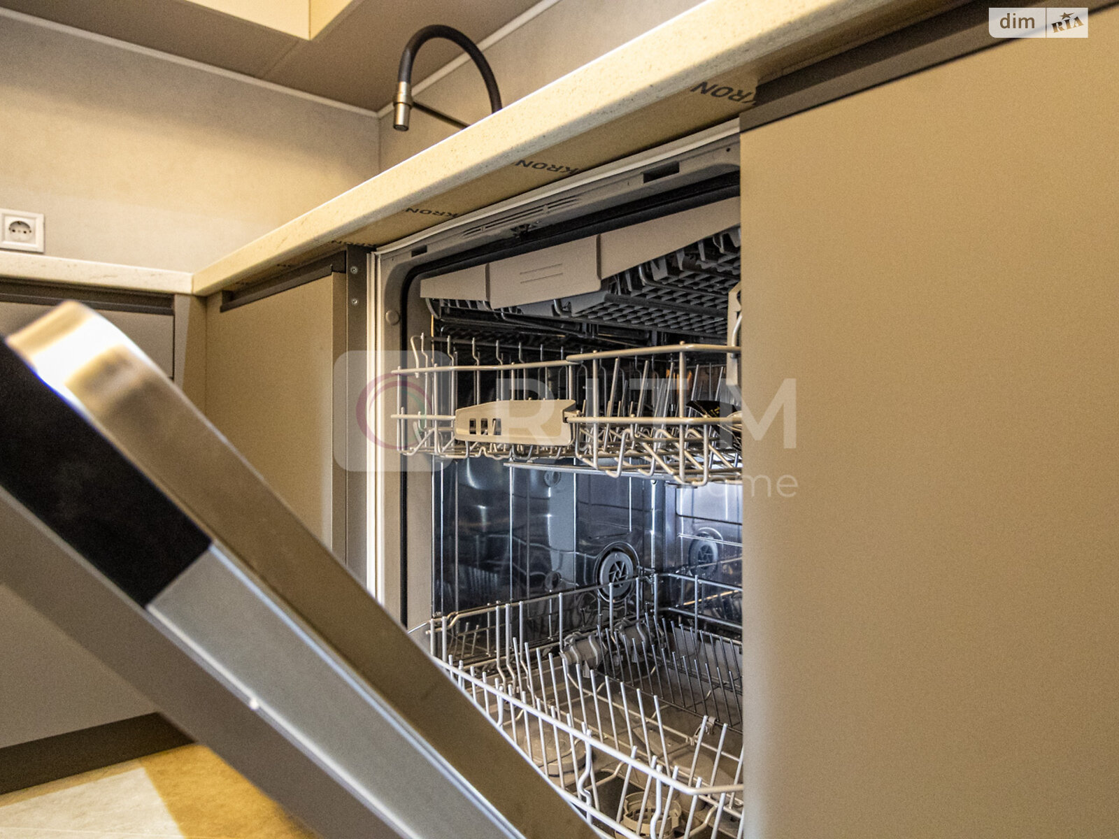 однокомнатная квартира в Ивано-Франковске, район Позитрон, на ул. Вовчинецька в аренду на долгий срок помесячно фото 1