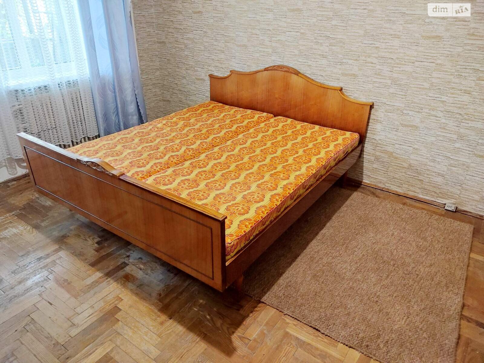 трикімнатна квартира в Івано-Франківську, район undefined, на вул. Героїв УПА 4 в довготривалу оренду помісячно фото 1 трикімнатна квартира в Івано-Франківську, район undefined, на вул. Героїв УПА 4 в довготривалу оренду помісячно фото 1