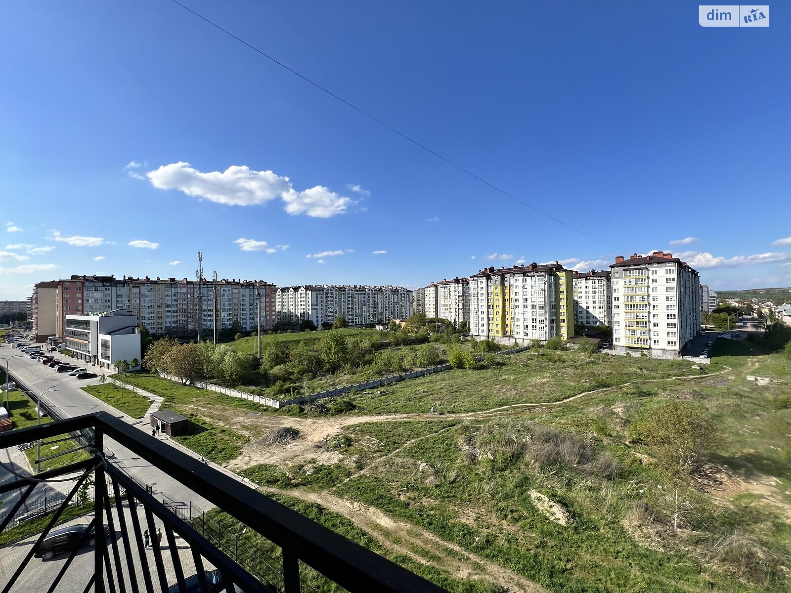 двокімнатна квартира в Івано-Франківську, район Будівельників, на вул. Івасюка в довготривалу оренду помісячно фото 1 двокімнатна квартира в Івано-Франківську, район Будівельників, на вул. Івасюка в довготривалу оренду помісячно фото 1