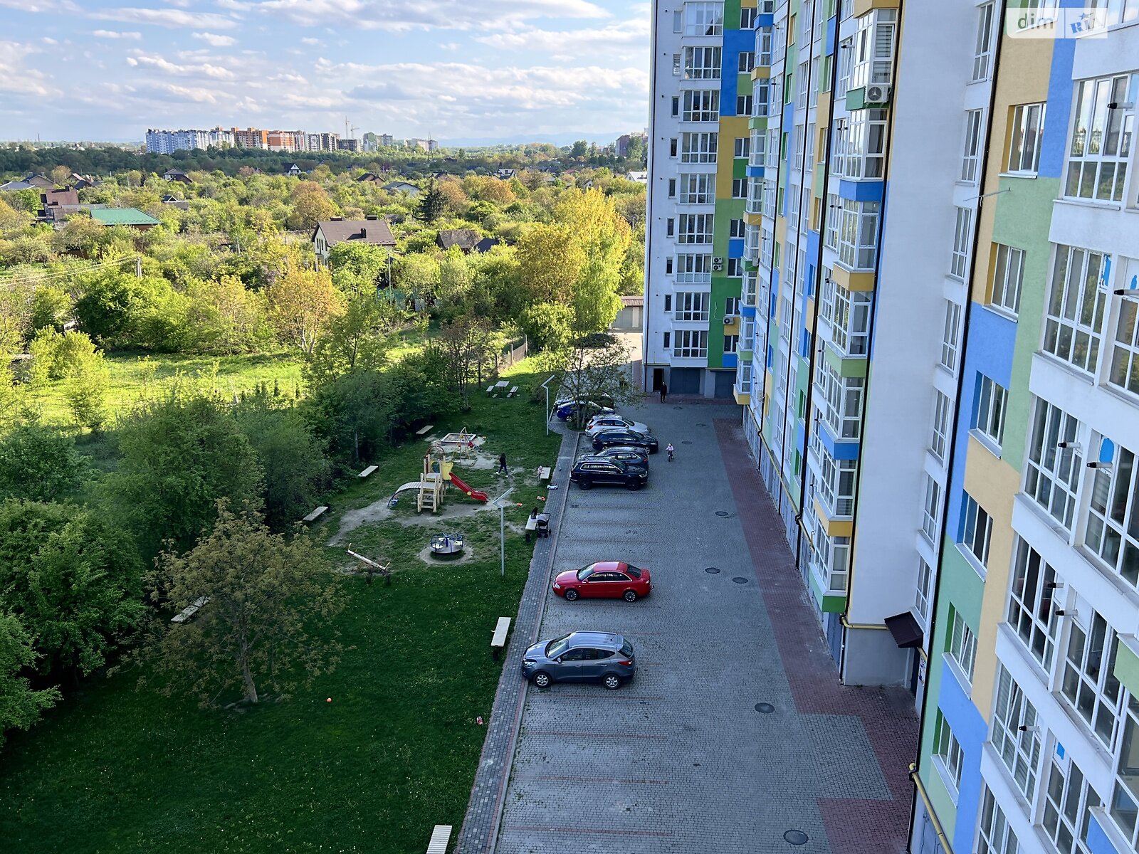 двокімнатна квартира в Івано-Франківську, район Будівельників, на вул. Івасюка в довготривалу оренду помісячно фото 1 двокімнатна квартира в Івано-Франківську, район Будівельників, на вул. Івасюка в довготривалу оренду помісячно фото 1