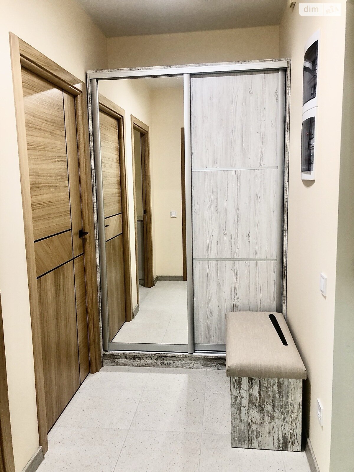 однокомнатная квартира в Ивано-Франковске, район Центр, на ул. Андрея Мельника в аренду на долгий срок помесячно фото 1