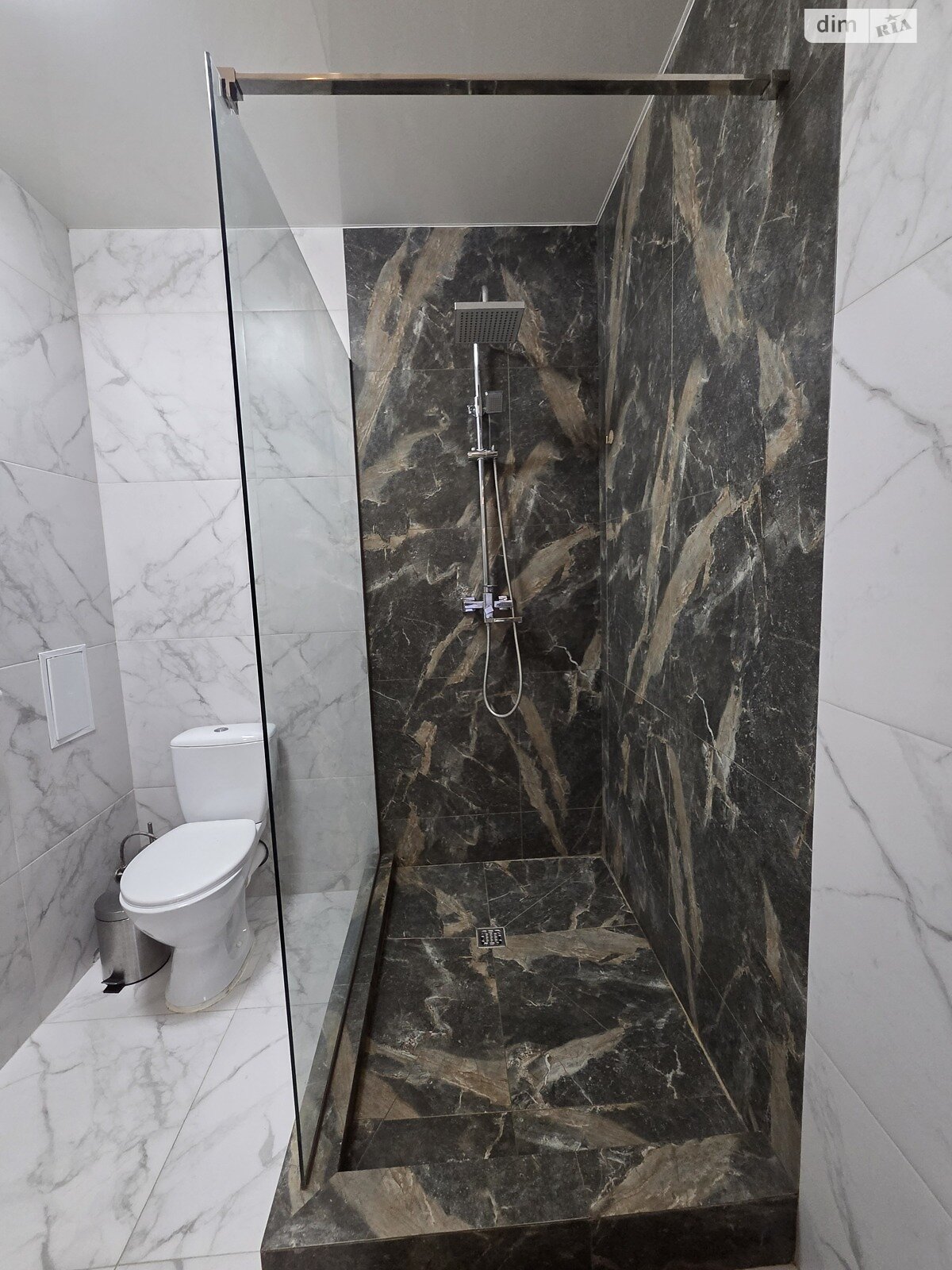 однокімнатна квартира в Івано-Франківську, район Центр, на вул. Андрія Мельника 10/3 в довготривалу оренду помісячно фото 1 однокімнатна квартира в Івано-Франківську, район Центр, на вул. Андрія Мельника 10/3 в довготривалу оренду помісячно фото 1