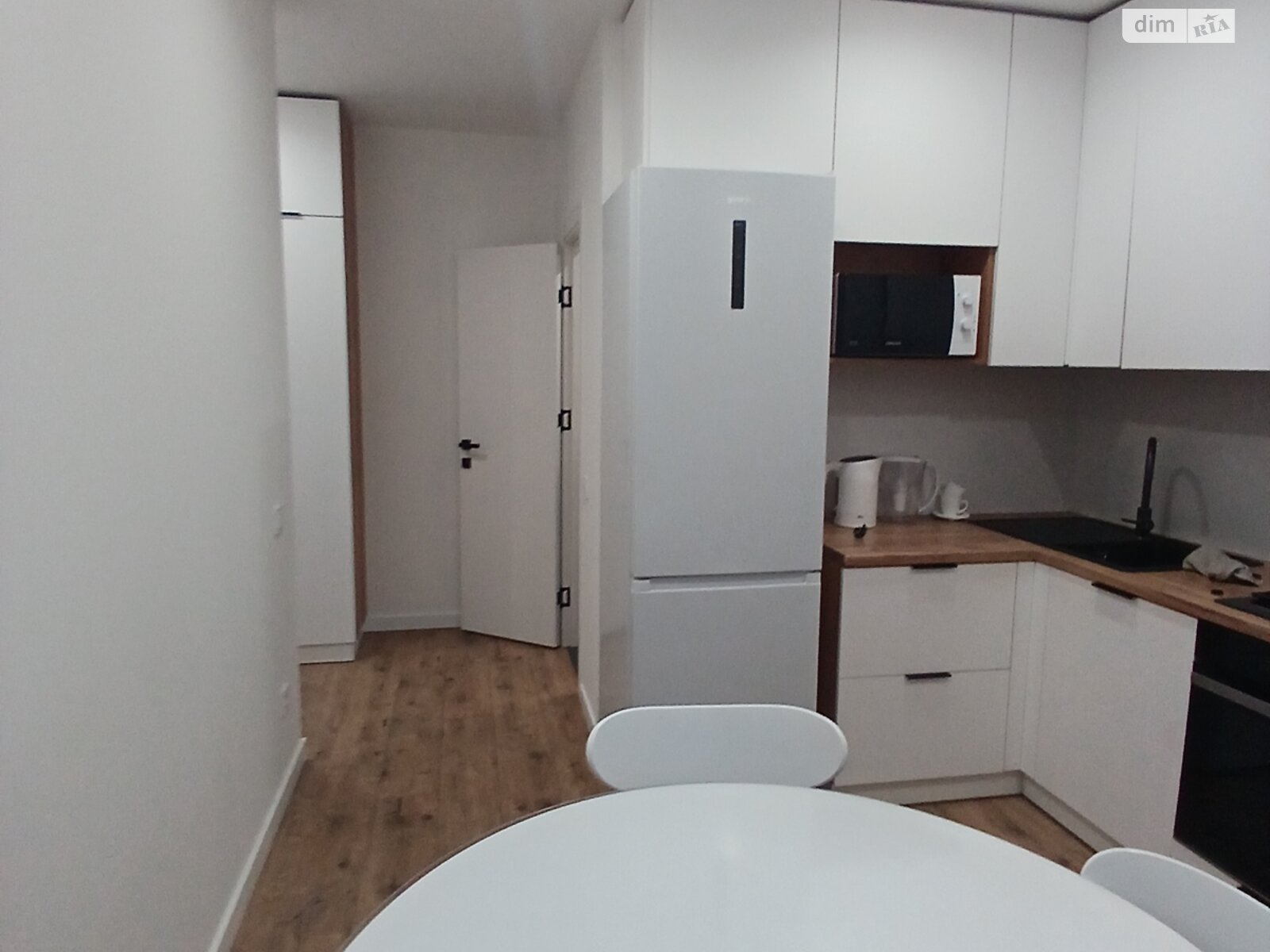 однокомнатная квартира в Ивано-Франковске, район Центр, на ул. Андрея Мельника 10/3 в аренду на долгий срок помесячно фото 1