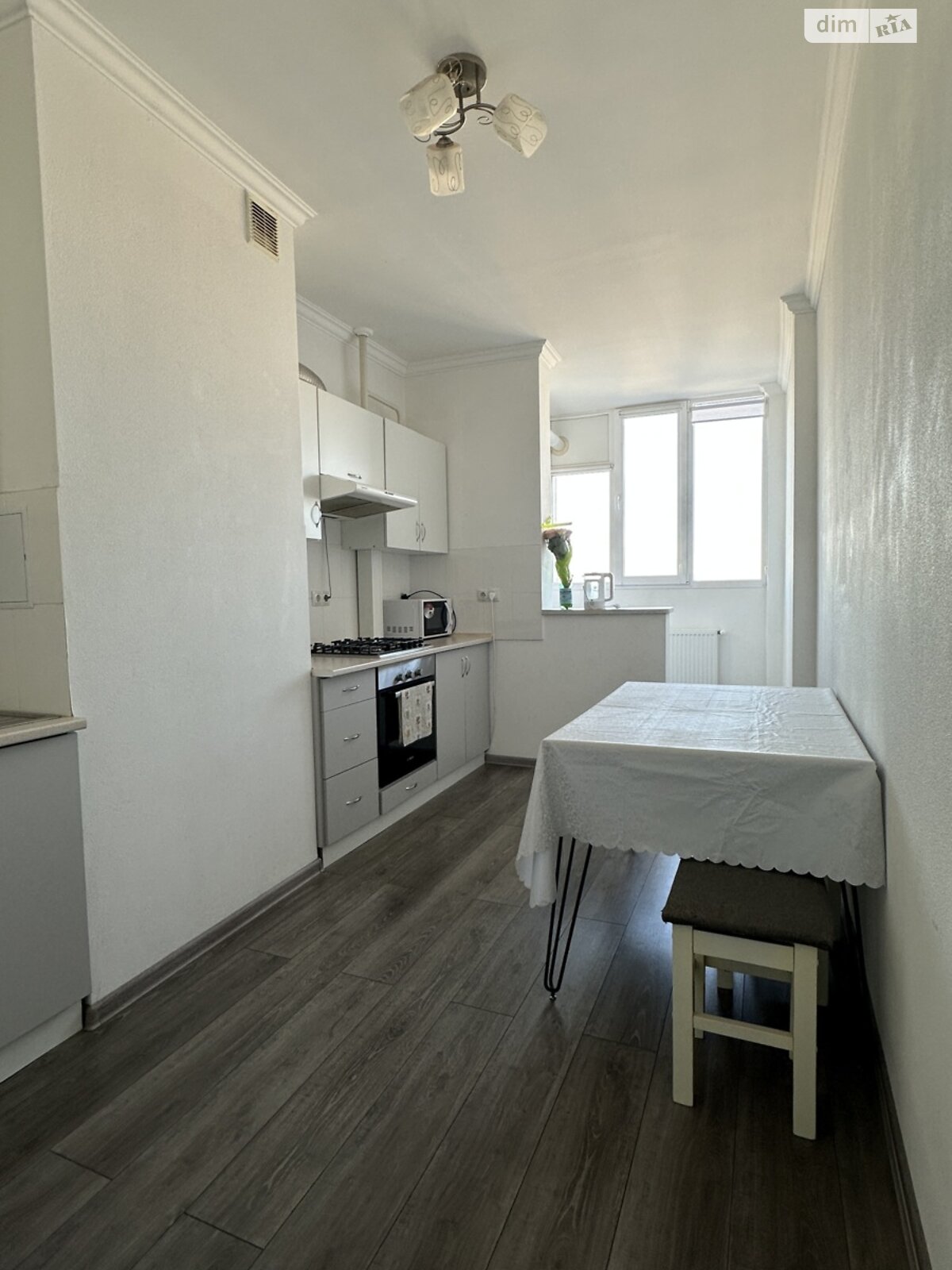 однокомнатная квартира в Ивано-Франковске, район Центр, на ул. Бельведерська 23 в аренду на долгий срок помесячно фото 1 однокомнатная квартира в Ивано-Франковске, район Центр, на ул. Бельведерська 23 в аренду на долгий срок помесячно фото 1