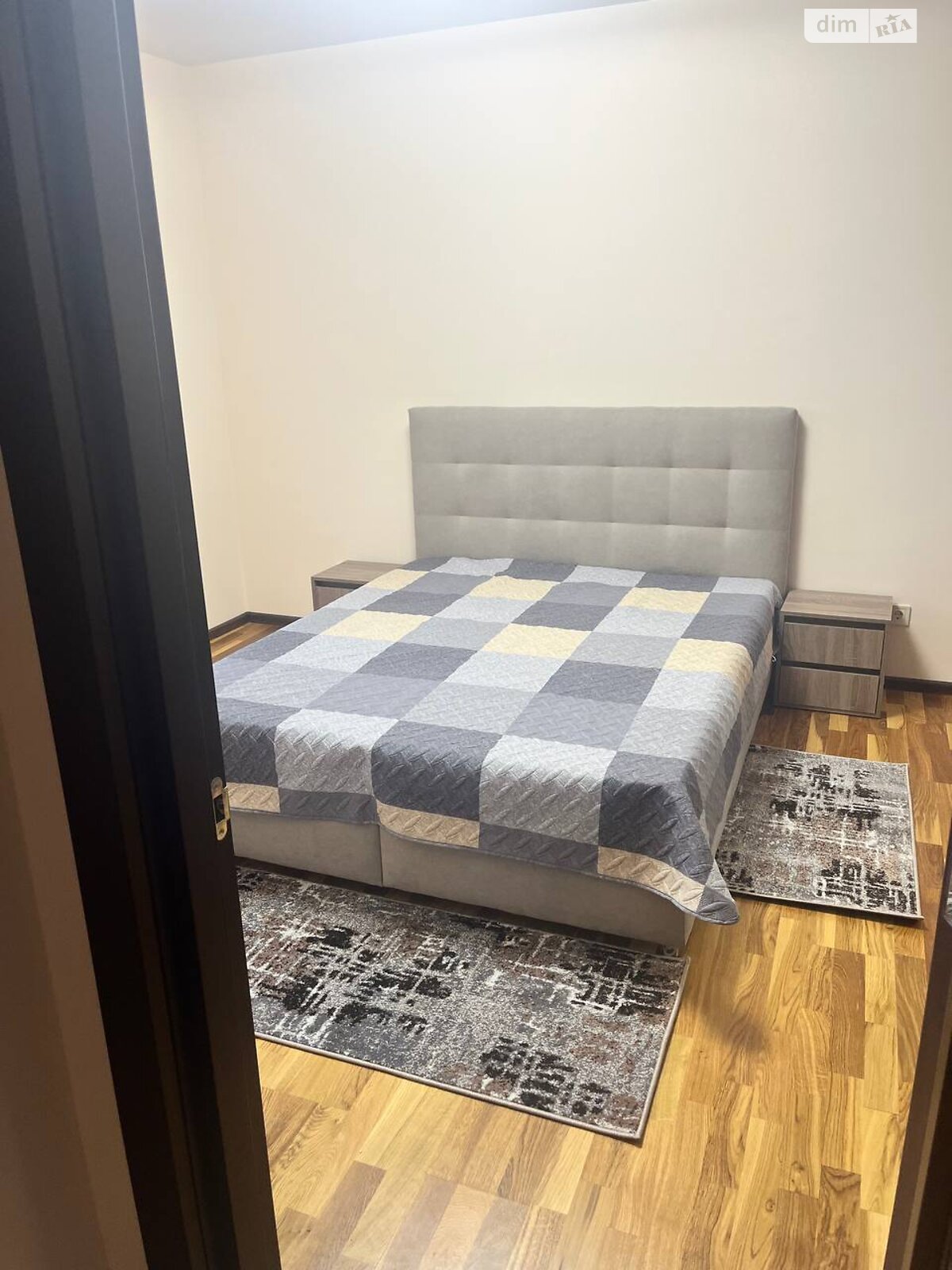 однокомнатная квартира в Ивано-Франковске, район Центр, на ул. Гетьмана Ивана Мазепы 164 корпус 3 в аренду на долгий срок помесячно фото 1 однокомнатная квартира в Ивано-Франковске, район Центр, на ул. Гетьмана Ивана Мазепы 164 корпус 3 в аренду на долгий срок помесячно фото 1