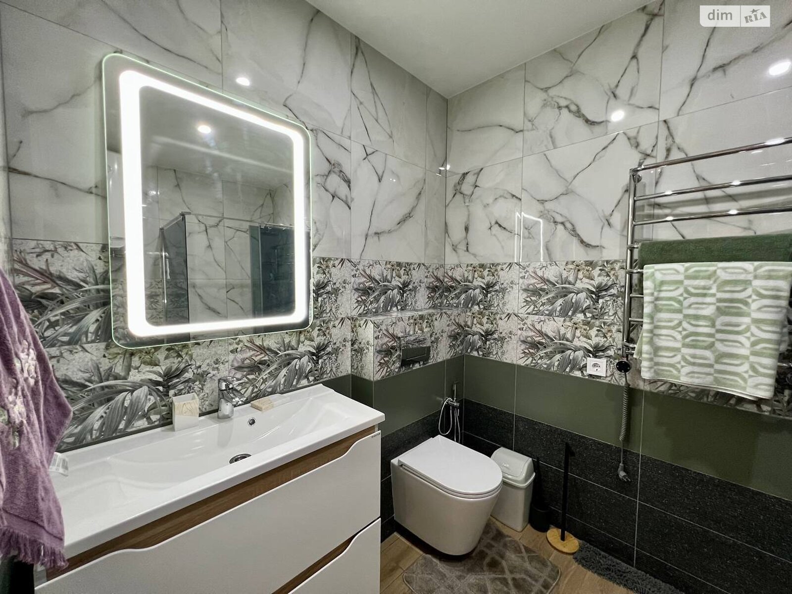 однокімнатна квартира в Івано-Франківську, район Центр, на вул. Коновальця Євгена в довготривалу оренду помісячно фото 1 однокімнатна квартира в Івано-Франківську, район Центр, на вул. Коновальця Євгена в довготривалу оренду помісячно фото 1