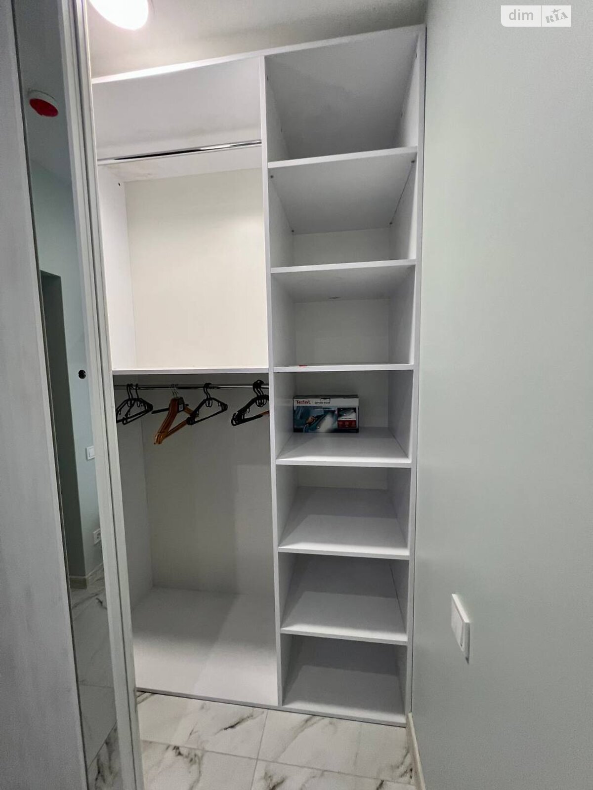 однокімнатна квартира в Івано-Франківську, район Центр, на вул. Коновальця Євгена в довготривалу оренду помісячно фото 1 однокімнатна квартира в Івано-Франківську, район Центр, на вул. Коновальця Євгена в довготривалу оренду помісячно фото 1