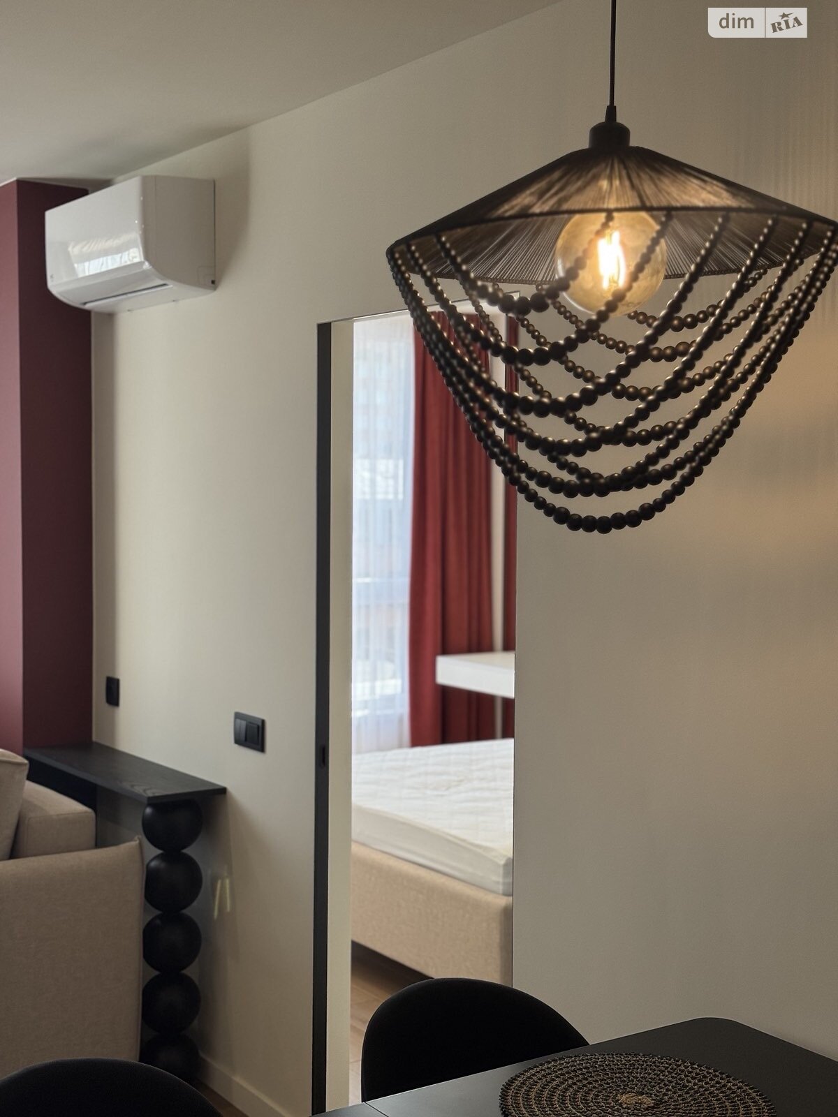 однокімнатна квартира в Івано-Франківську, район Центр, на вул. Коновальця Євгена 37А в довготривалу оренду помісячно фото 1 однокімнатна квартира в Івано-Франківську, район Центр, на вул. Коновальця Євгена 37А в довготривалу оренду помісячно фото 1