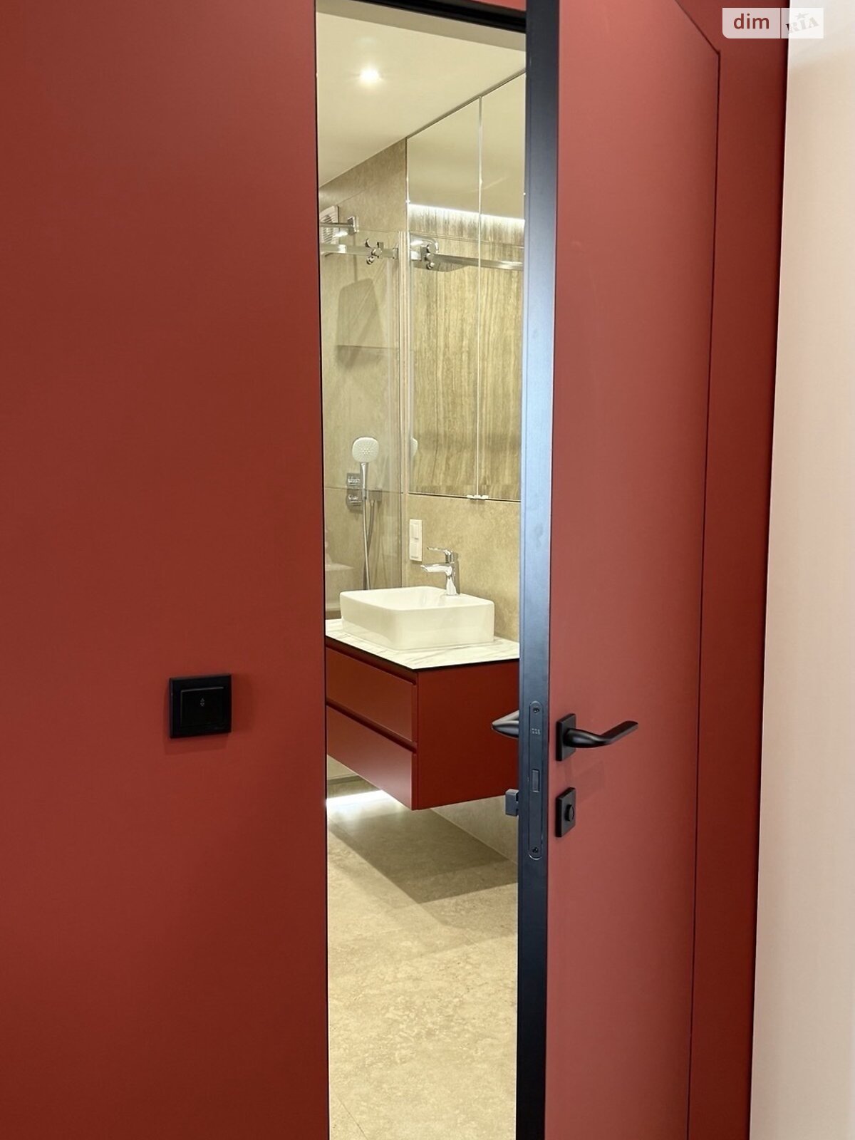 однокімнатна квартира в Івано-Франківську, район Центр, на вул. Коновальця Євгена 37А в довготривалу оренду помісячно фото 1 однокімнатна квартира в Івано-Франківську, район Центр, на вул. Коновальця Євгена 37А в довготривалу оренду помісячно фото 1